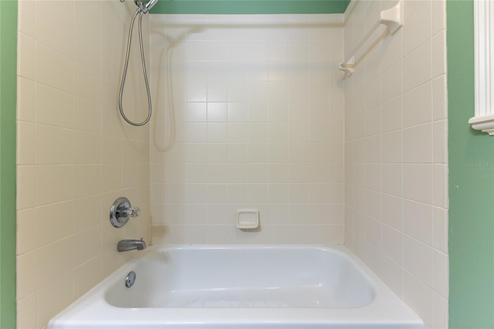 BROOKFIELD - Residential