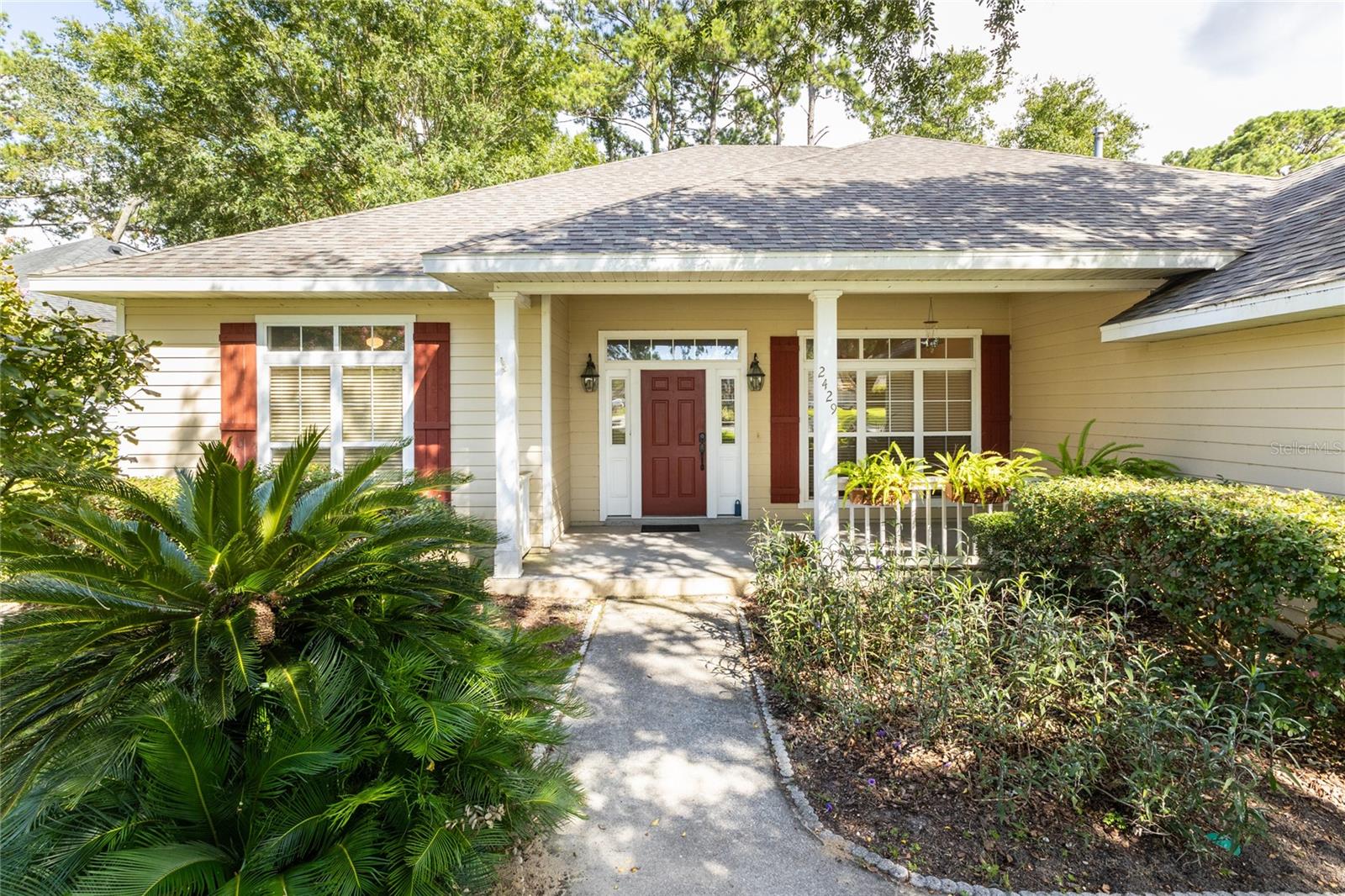 BROOKFIELD - Residential