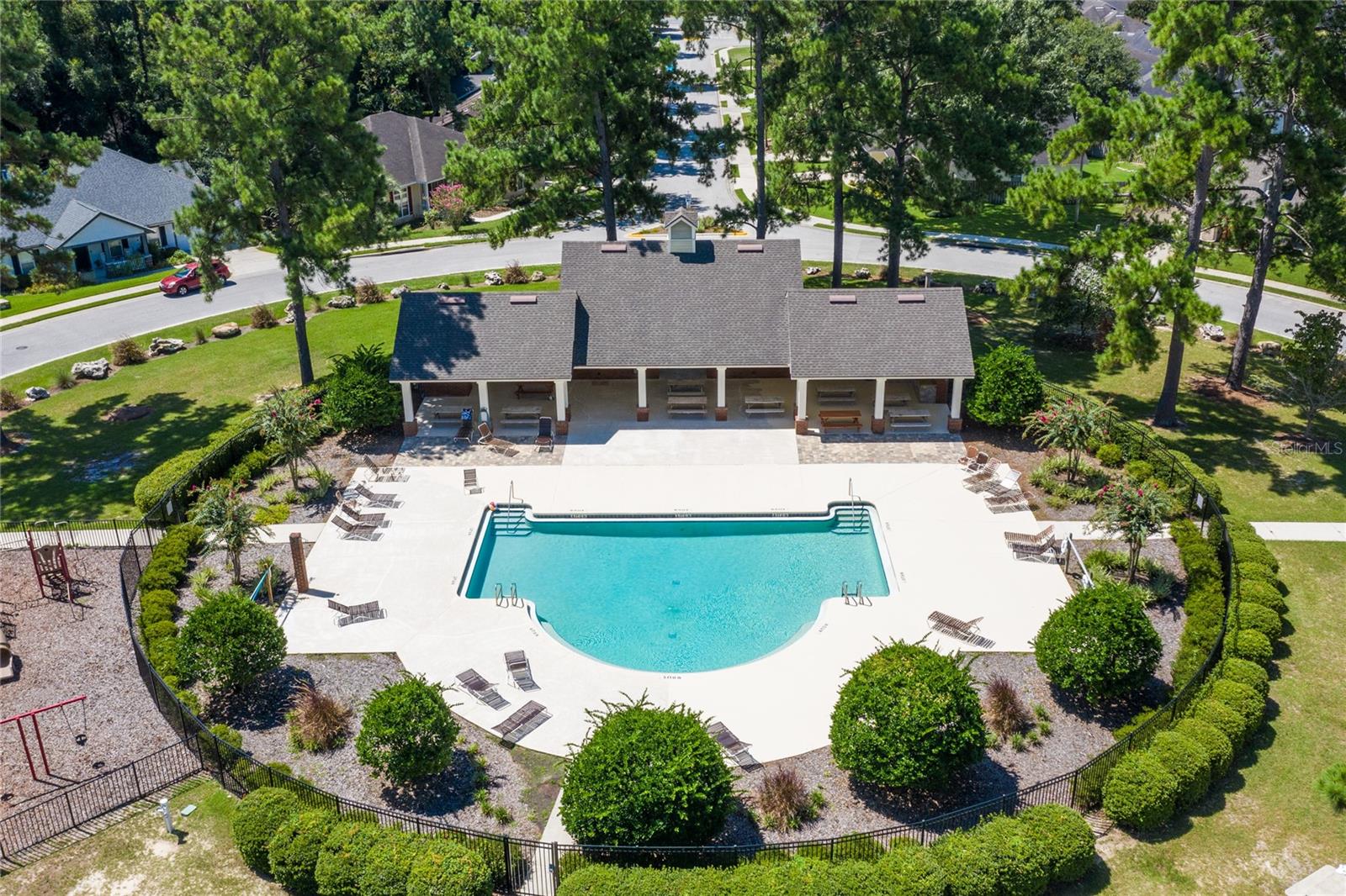 BROOKFIELD - Residential