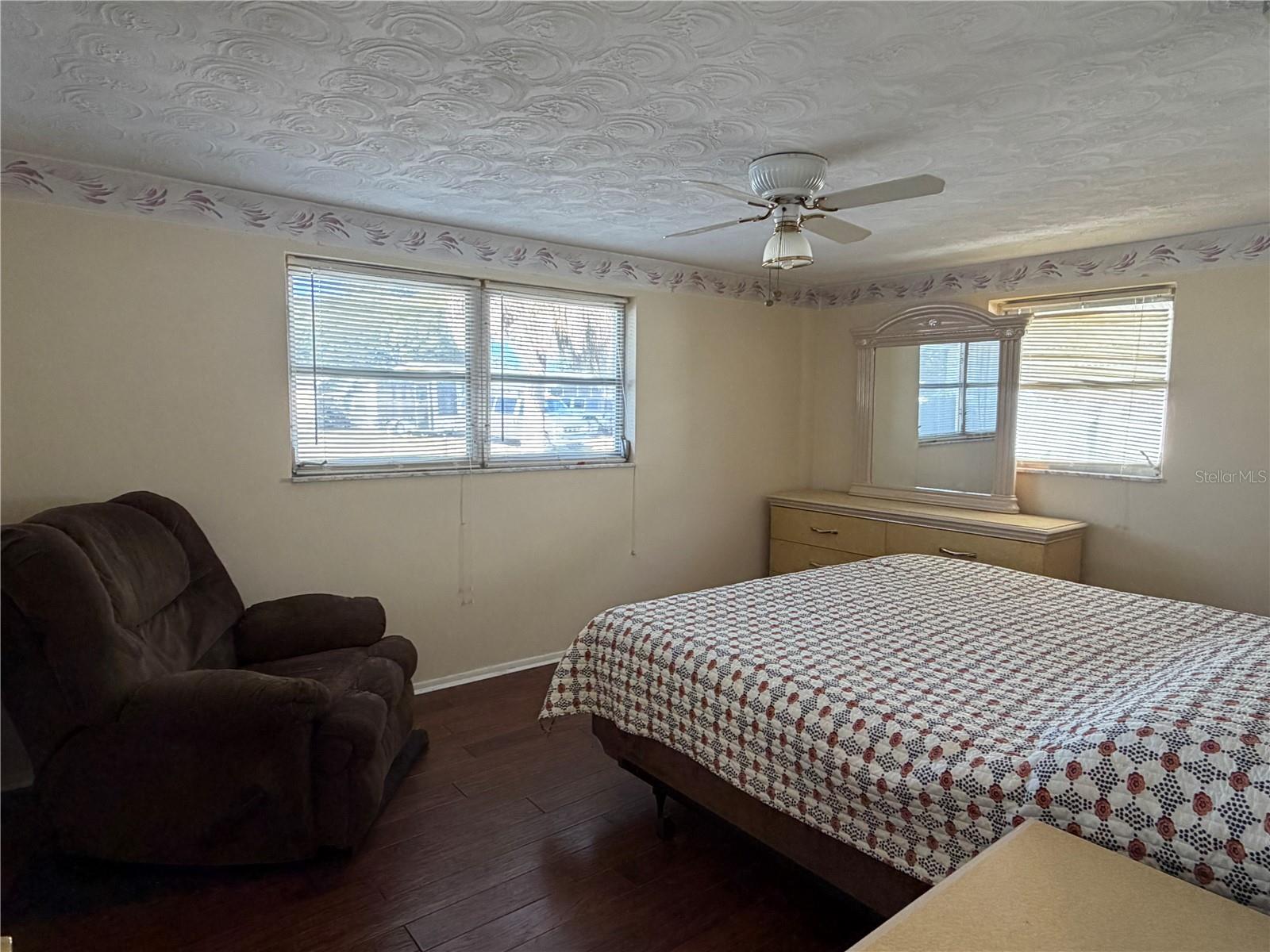 TAHITIAN HOMES - Residential