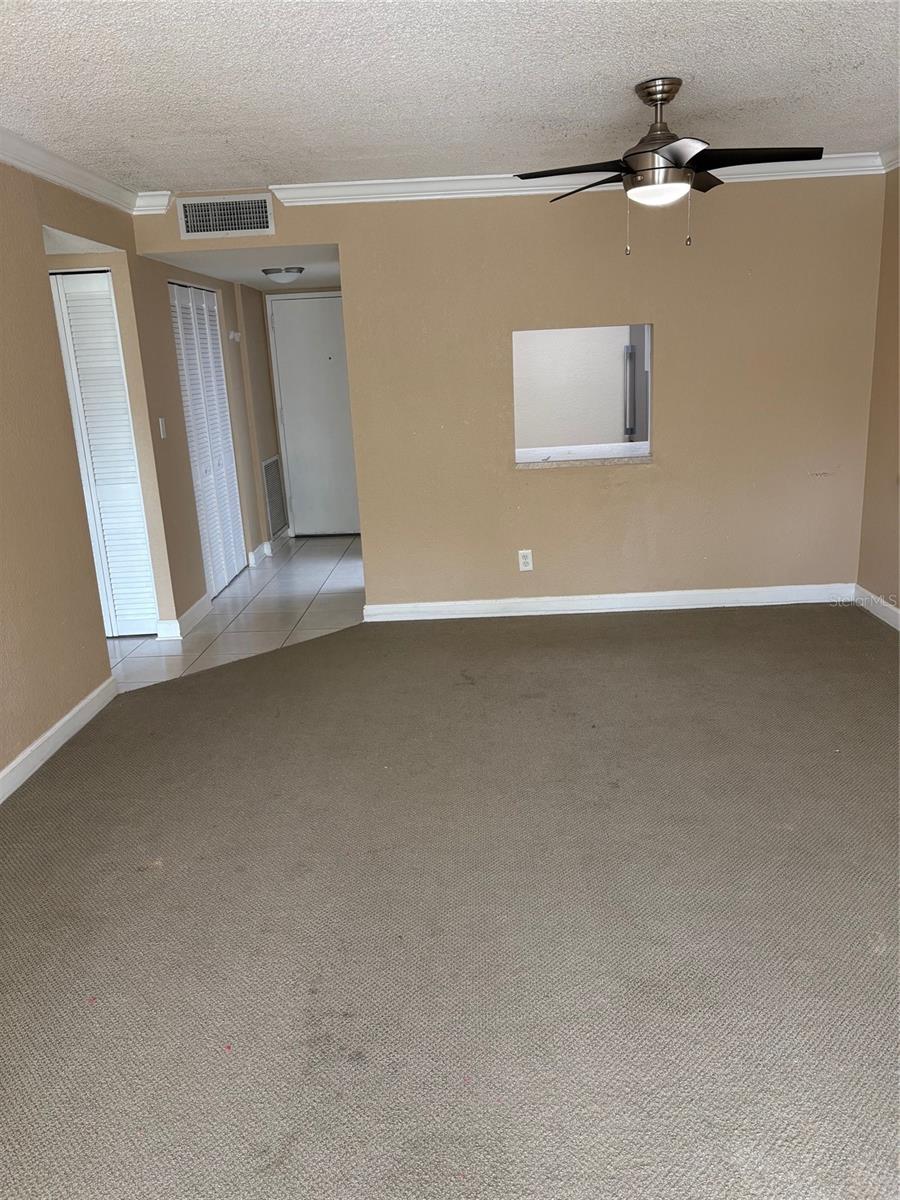 SARASOTA PALMS - Residential Lease