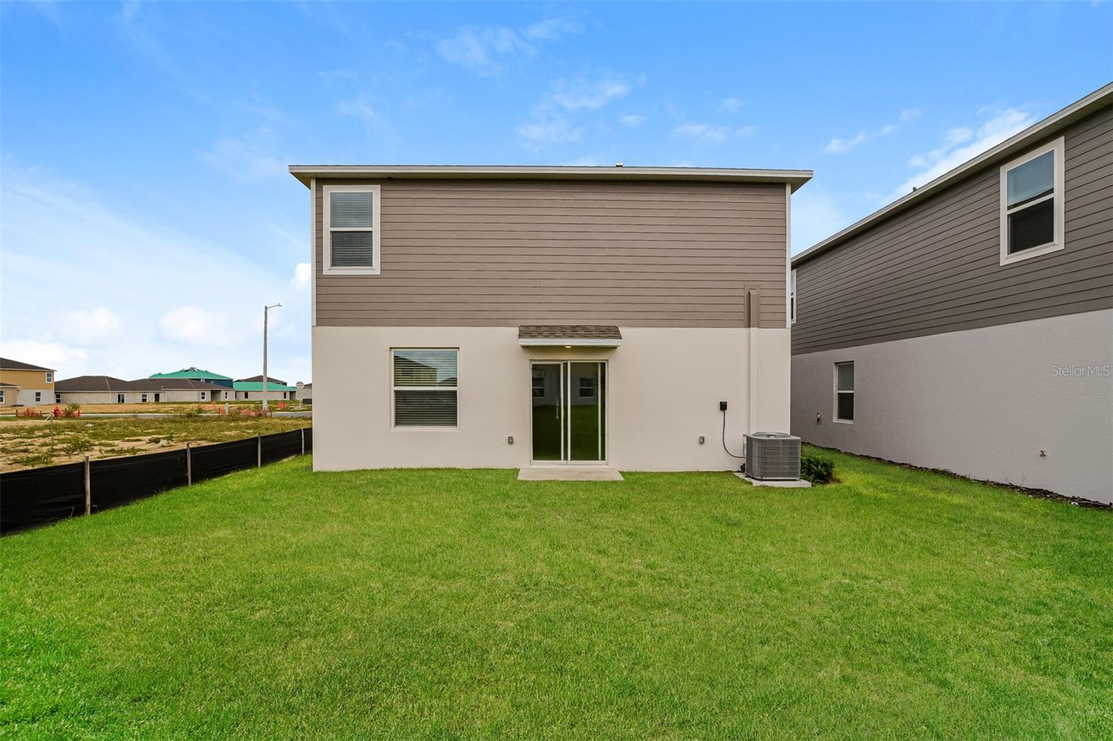 HAMILTON BLUFF SUB - Residential Lease