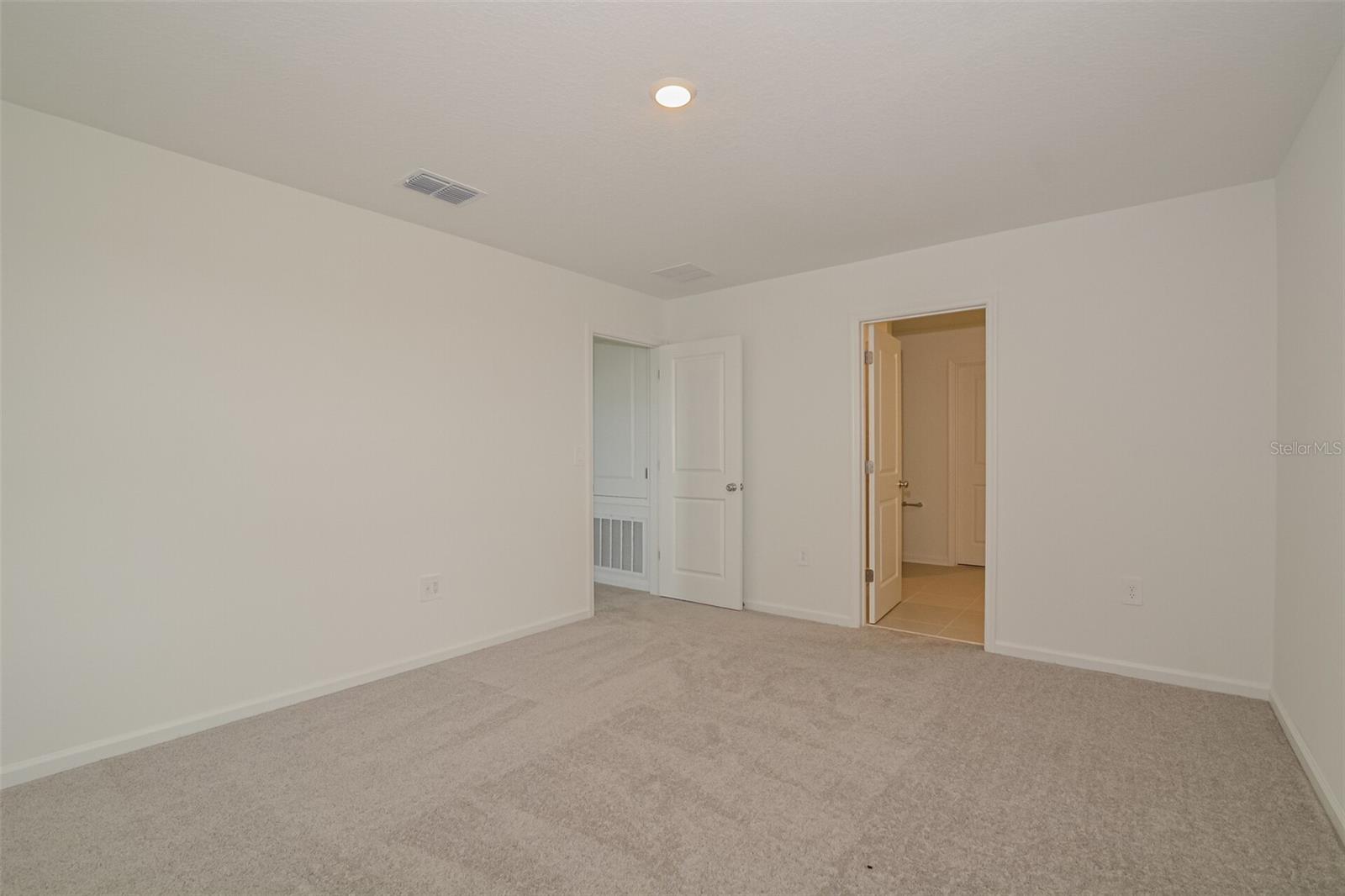 HAMILTON BLUFF SUB - Residential Lease