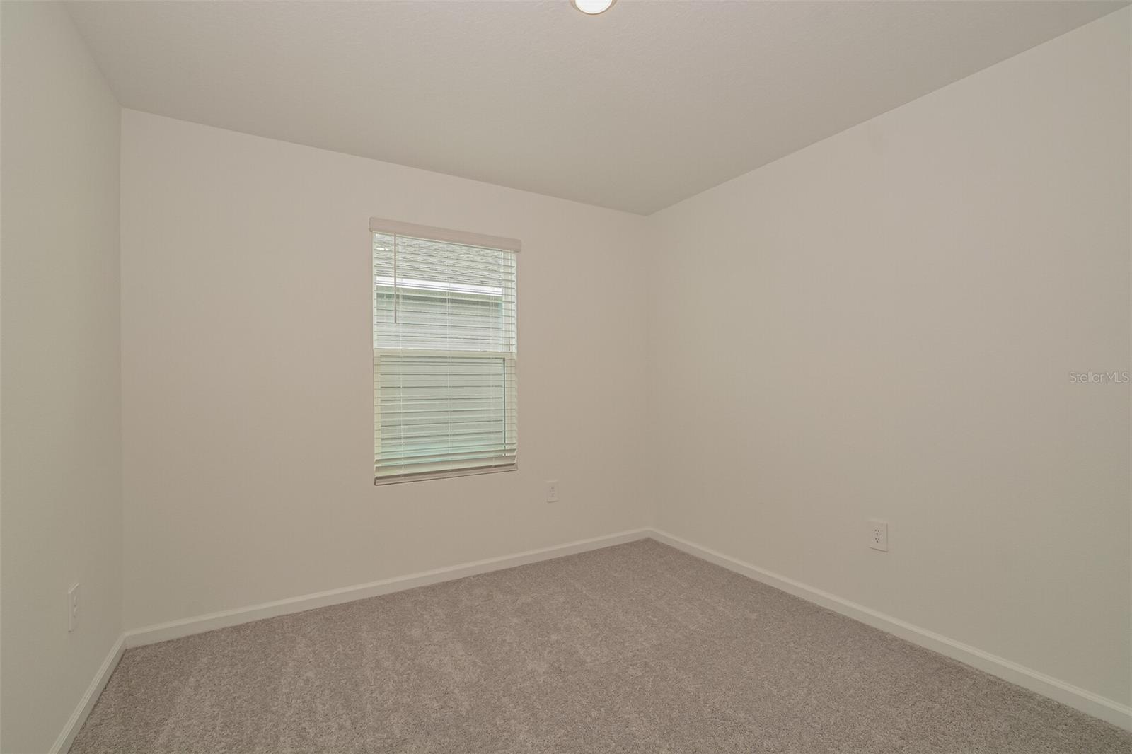 HAMILTON BLUFF SUB - Residential Lease