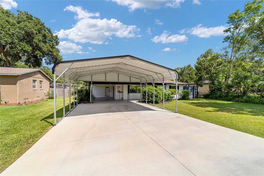 Photo of 201 SE 31st Avenue, Ocala, FL 34471 (MLS # G5101710)