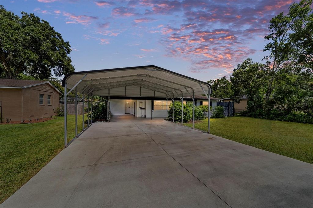 Photo of 201 SE 31st Avenue, Ocala, FL 34471 (MLS # G5101710)