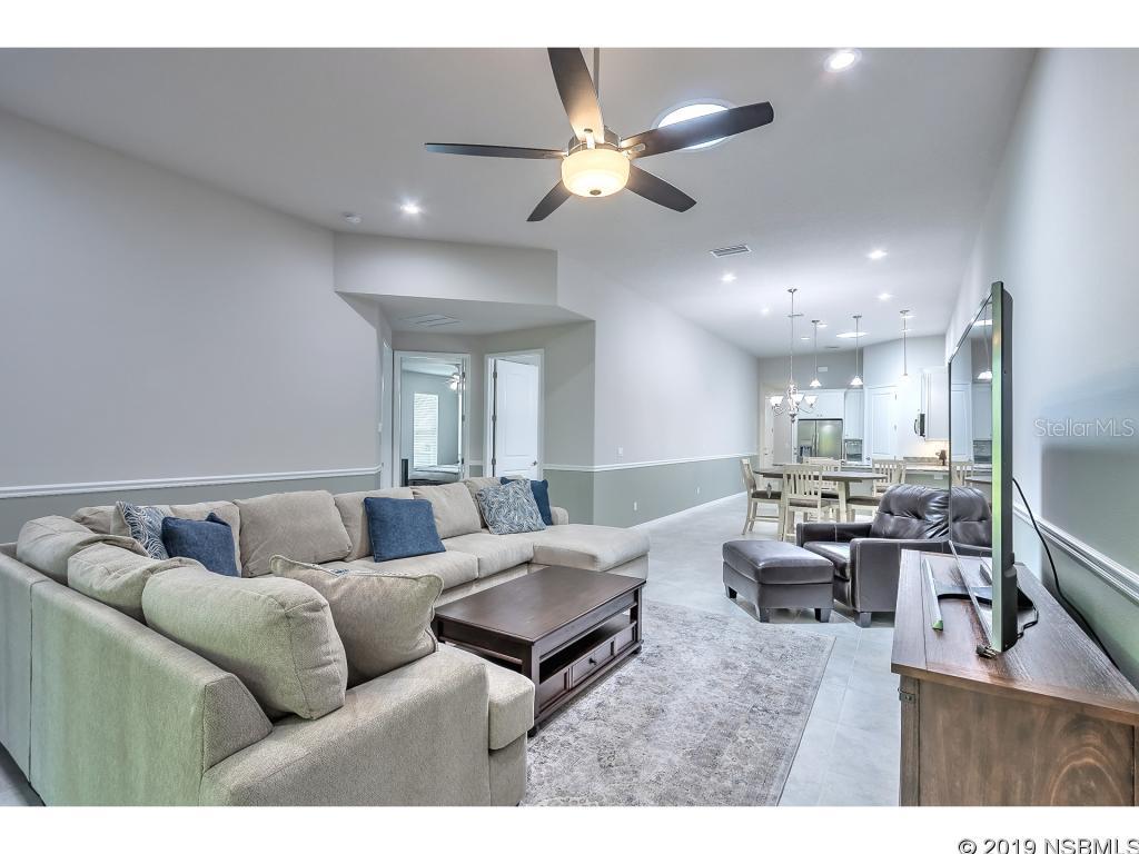 Tiffany Homes At Venetian Bay - Residential