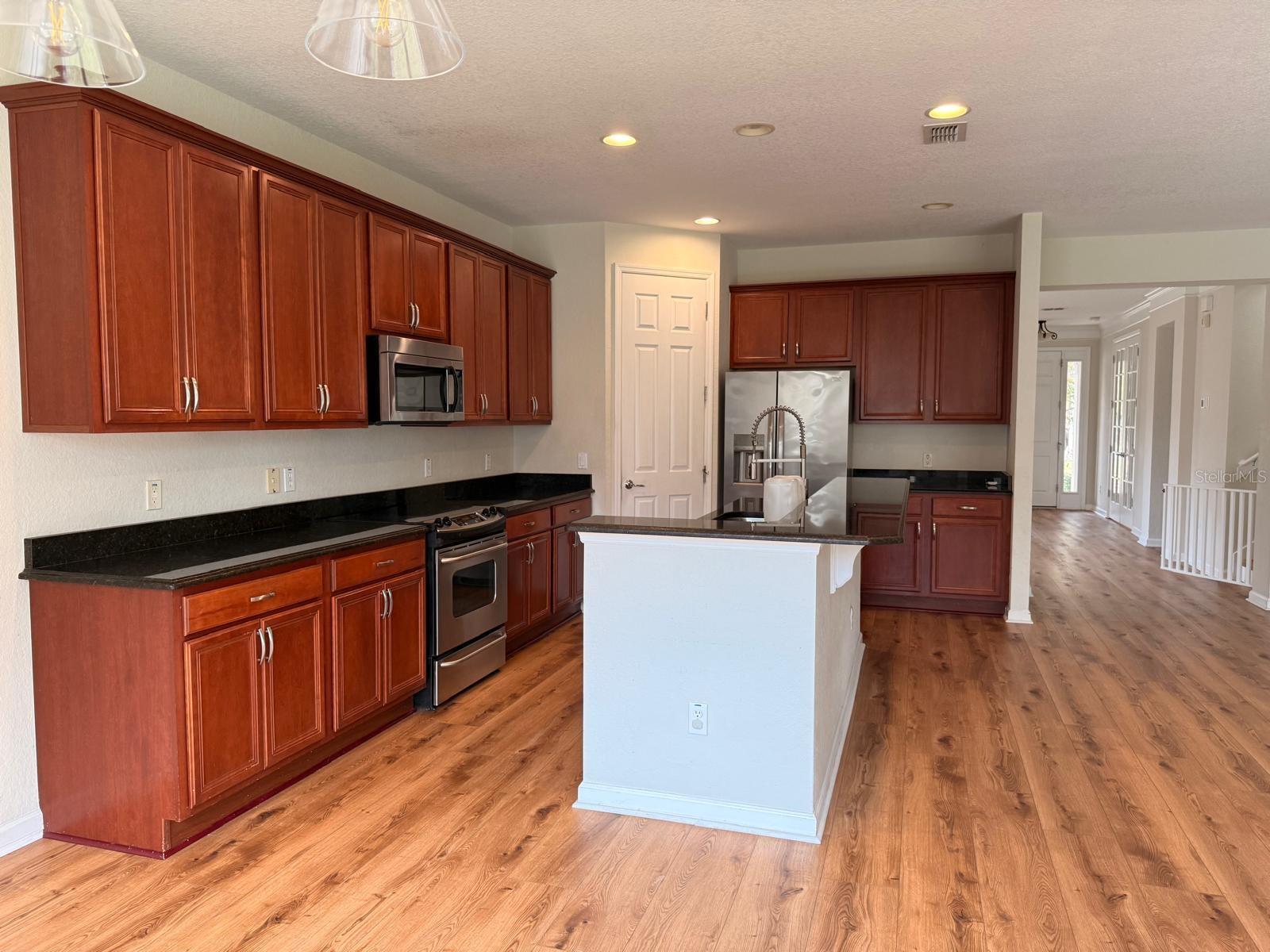 LAKE SAWYER SOUTH PH 1 - Residential