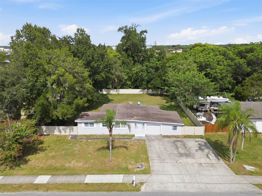 Photo of 1601 Renee Avenue, Orlando, FL 32825 (MLS # O6429713)