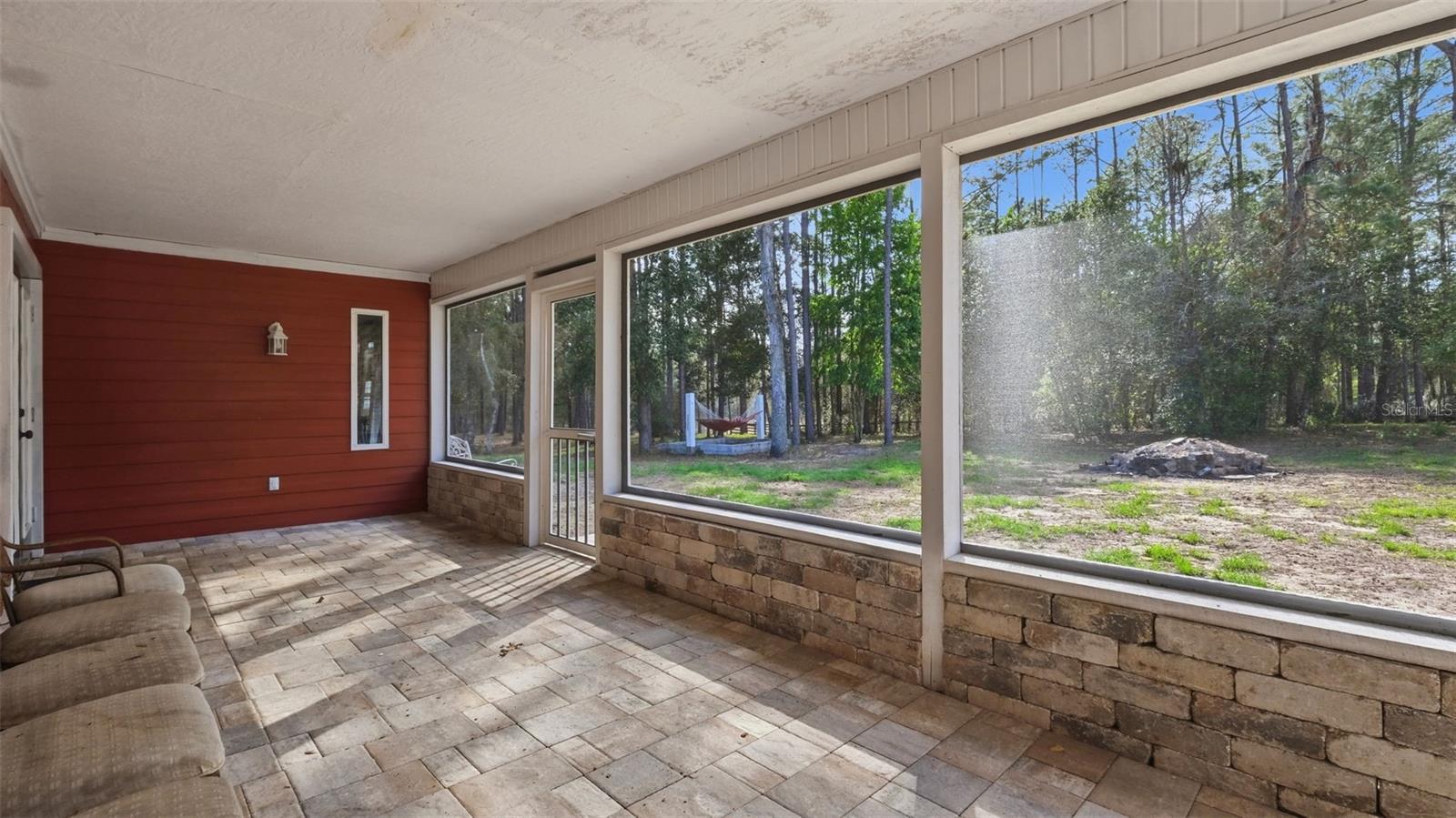 OAK FOREST UNIT 02 - Residential