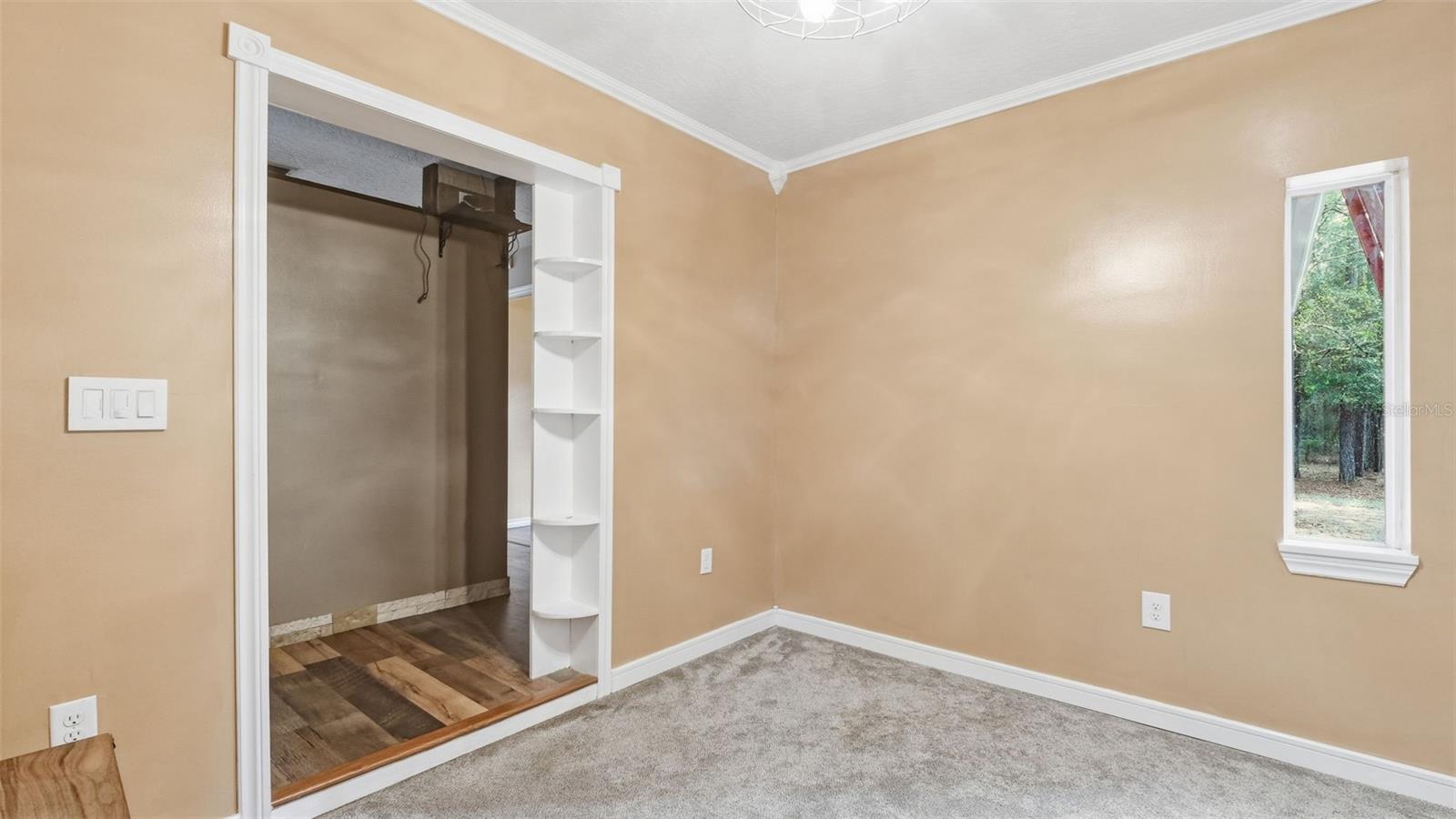 OAK FOREST UNIT 02 - Residential