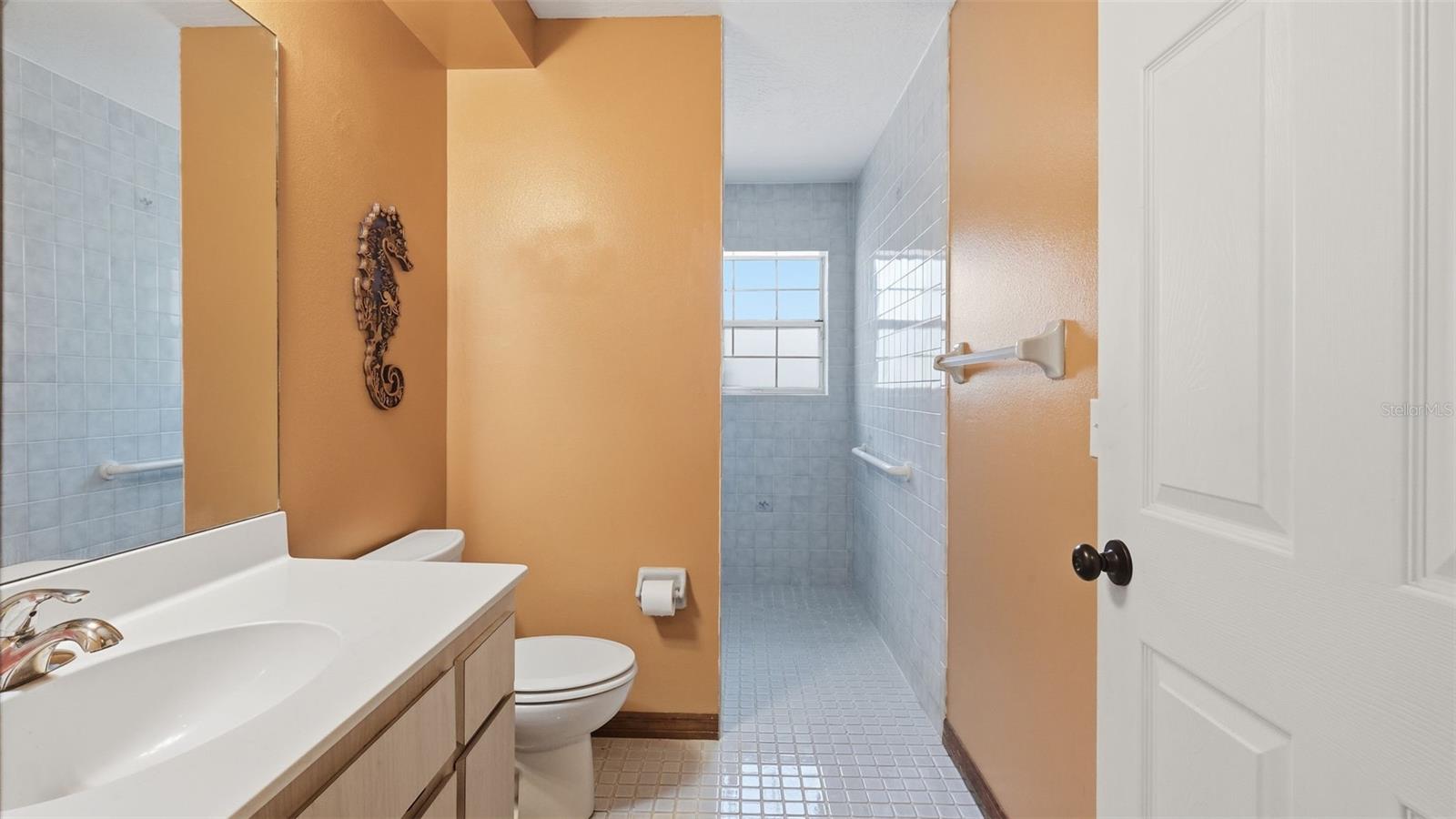 OAK FOREST UNIT 02 - Residential