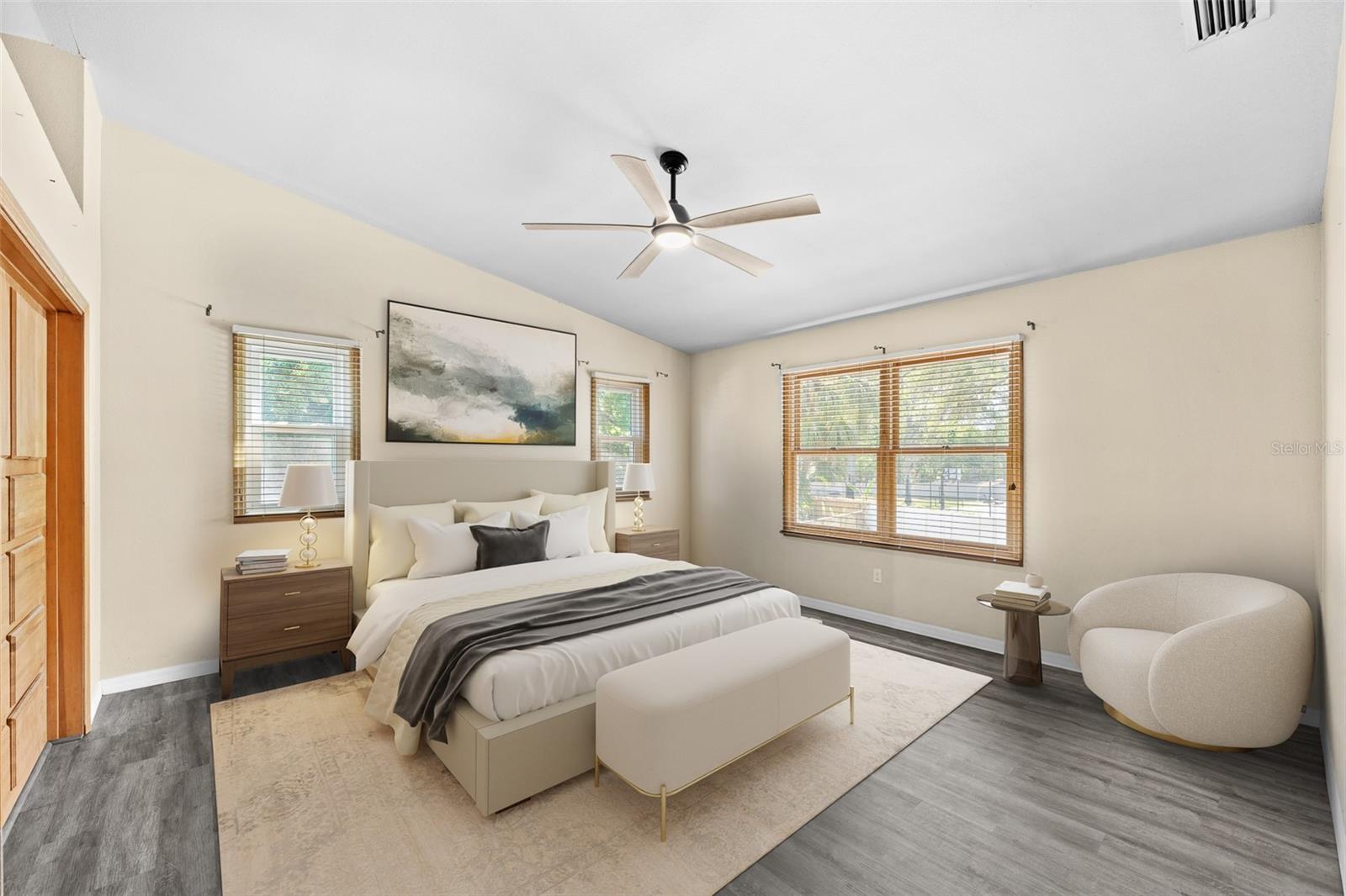 CHATEAU WOOD - Residential