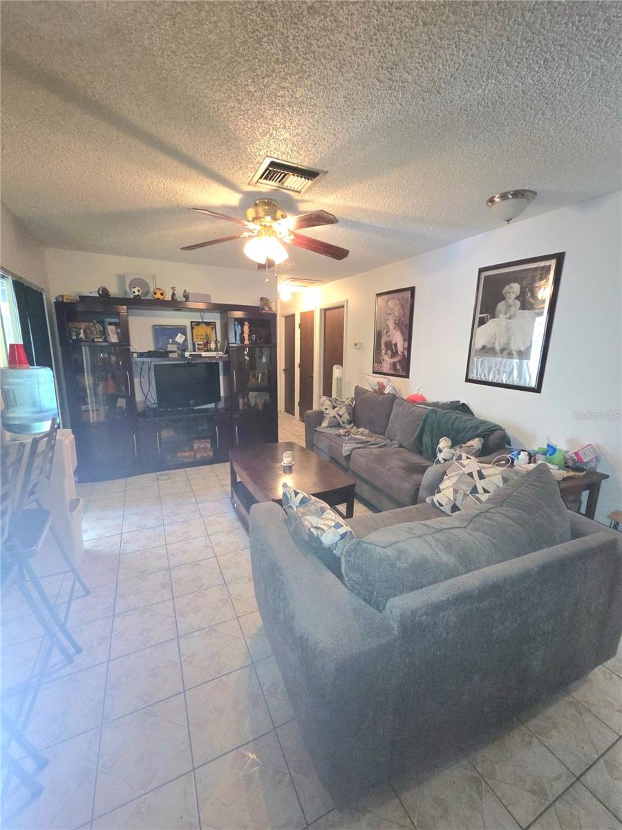 OAK PARK SUB-UNIT 4 - Residential