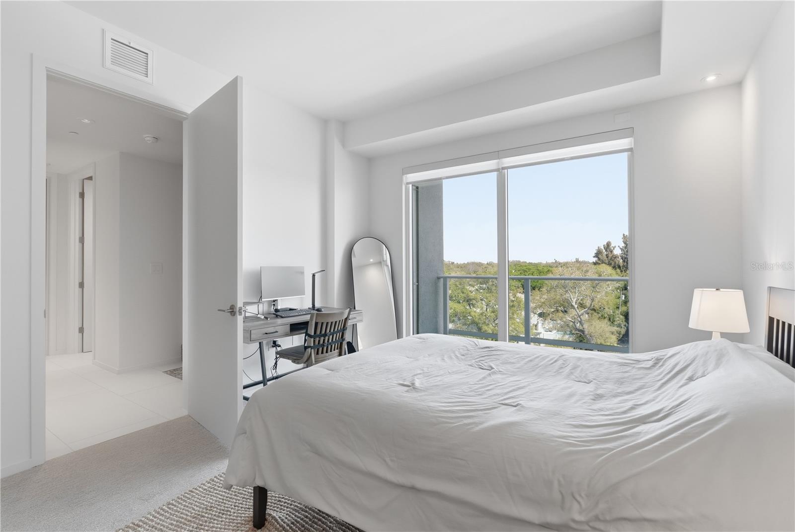 SERENA BY THE SEA - Residential