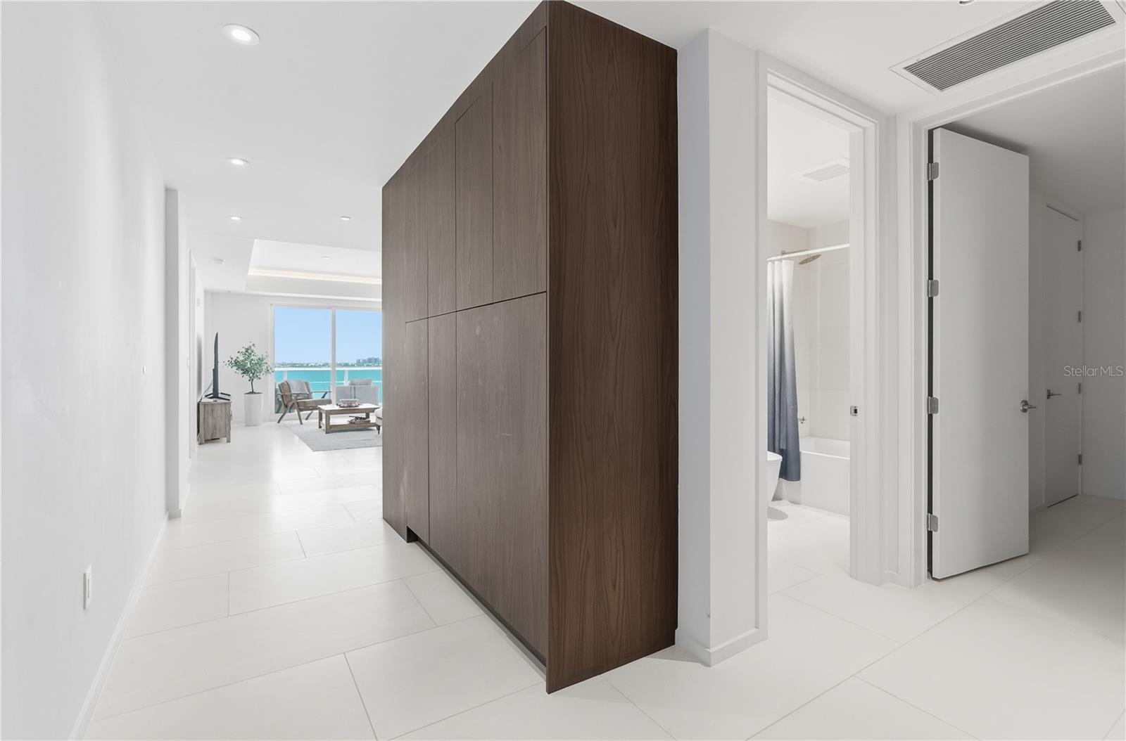 1020 SUNSET POINT ROAD 505