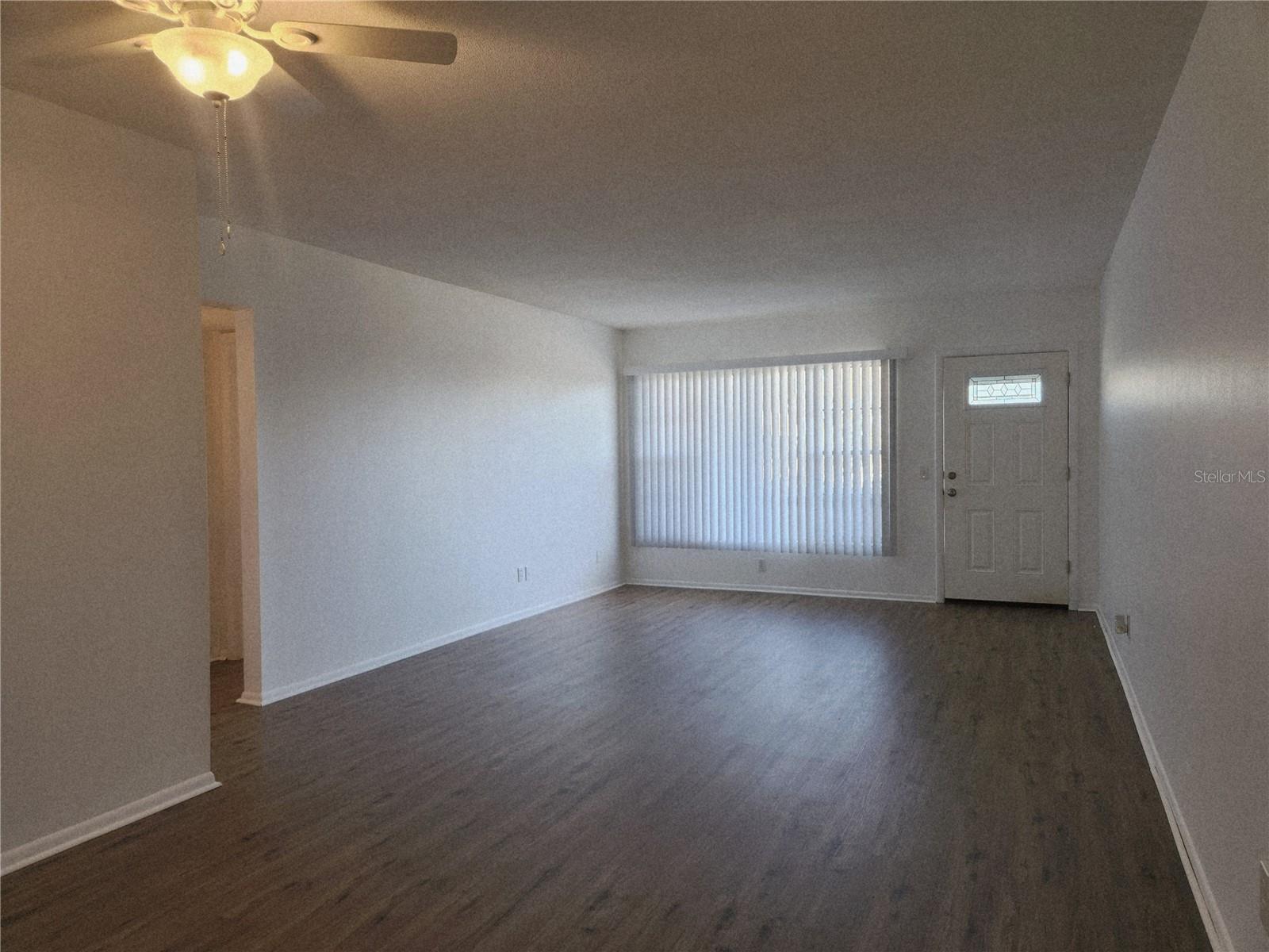 ON TOP OF THE WORLD - Residential Lease