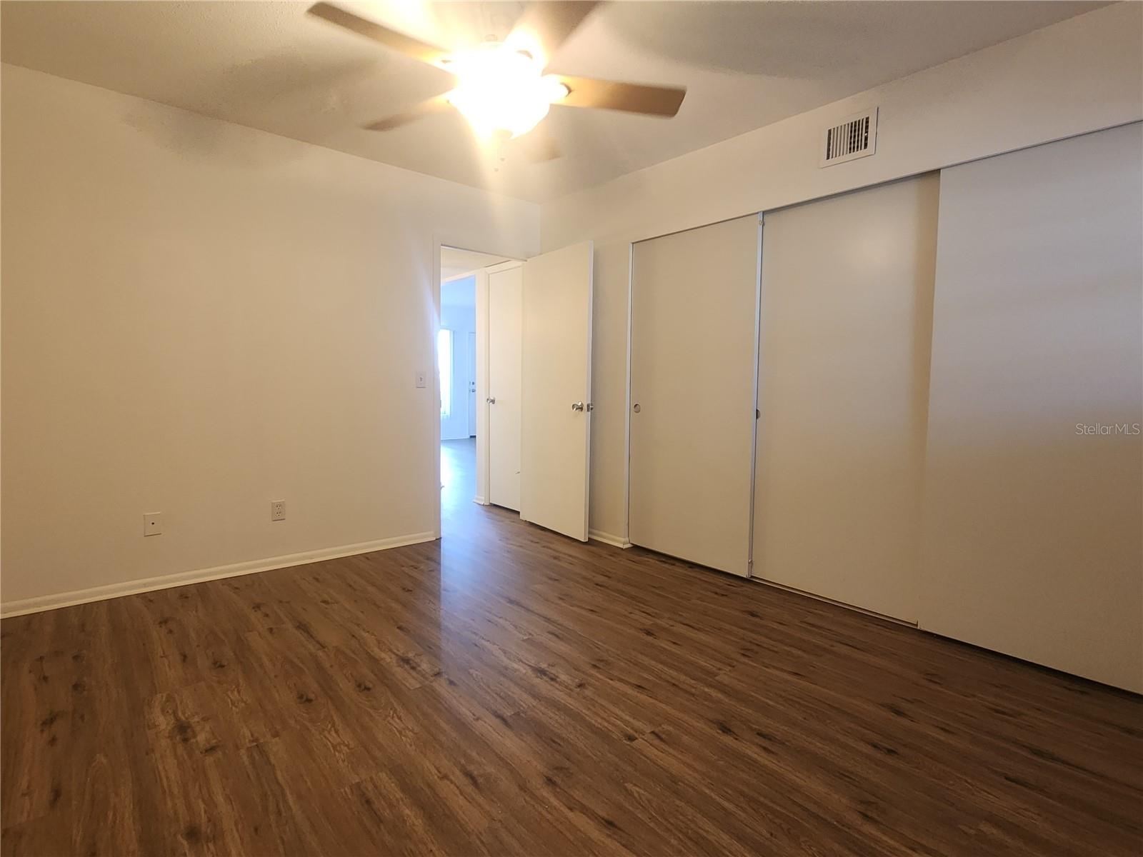 ON TOP OF THE WORLD - Residential Lease