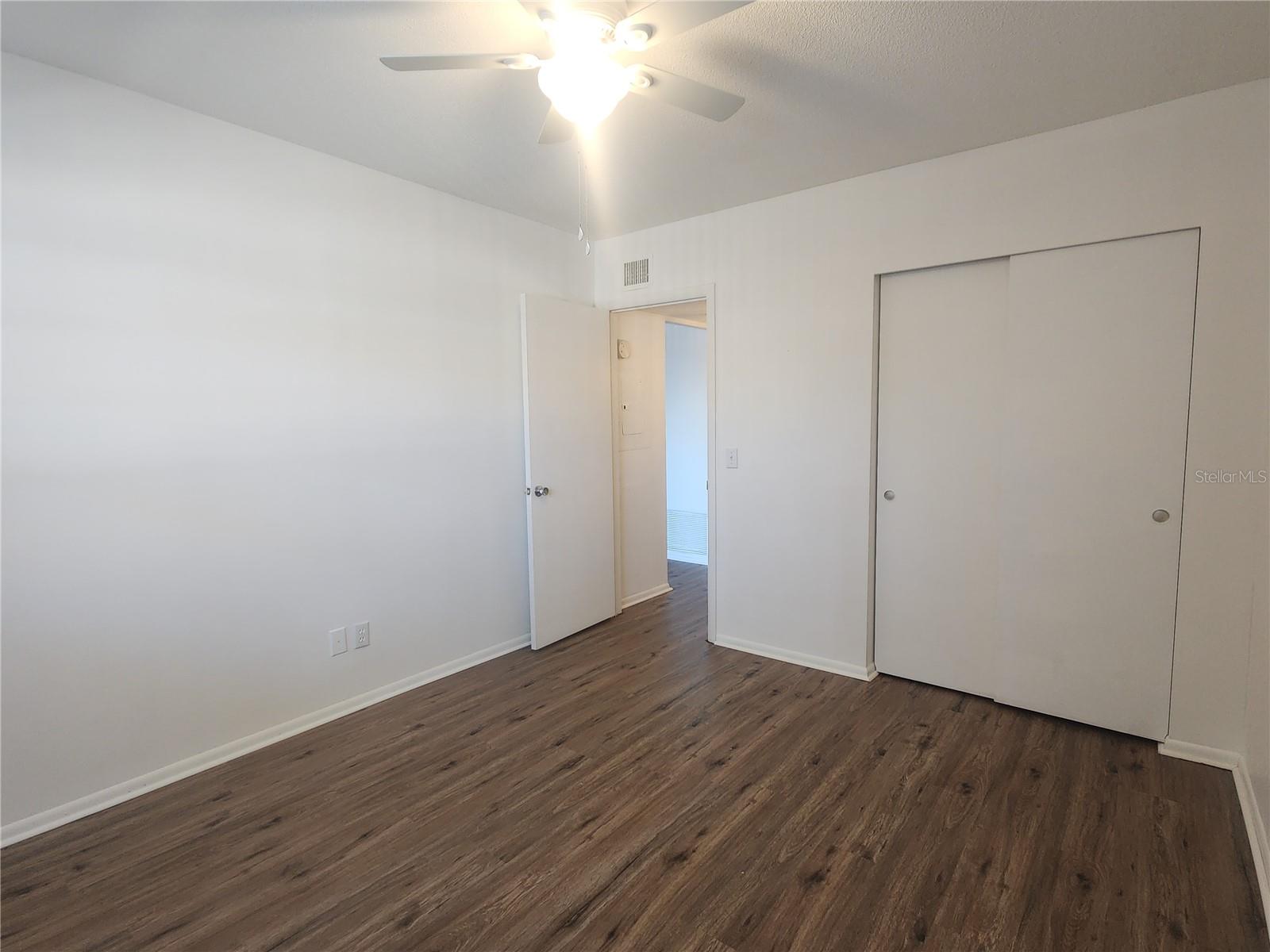 ON TOP OF THE WORLD - Residential Lease