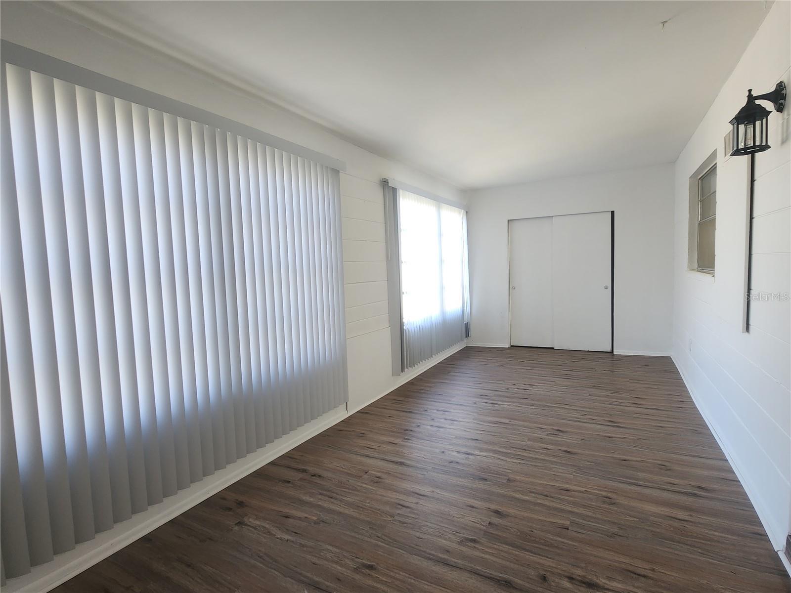 ON TOP OF THE WORLD - Residential Lease