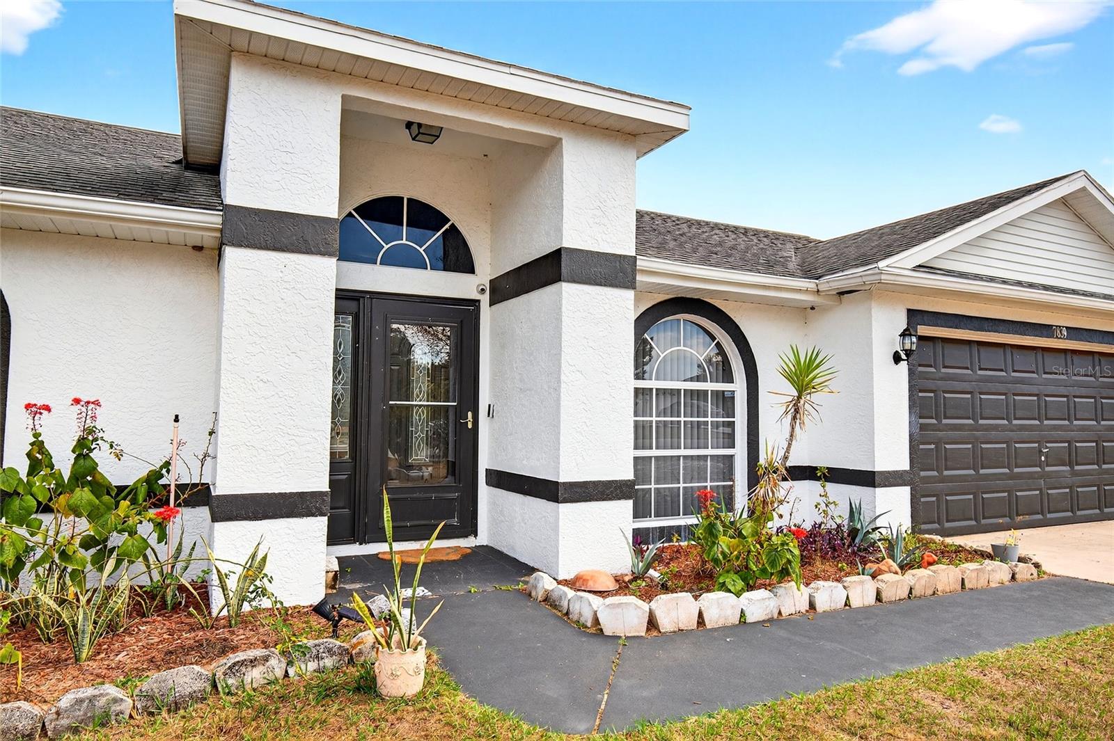 PIDGEON PARK - Residential Lease