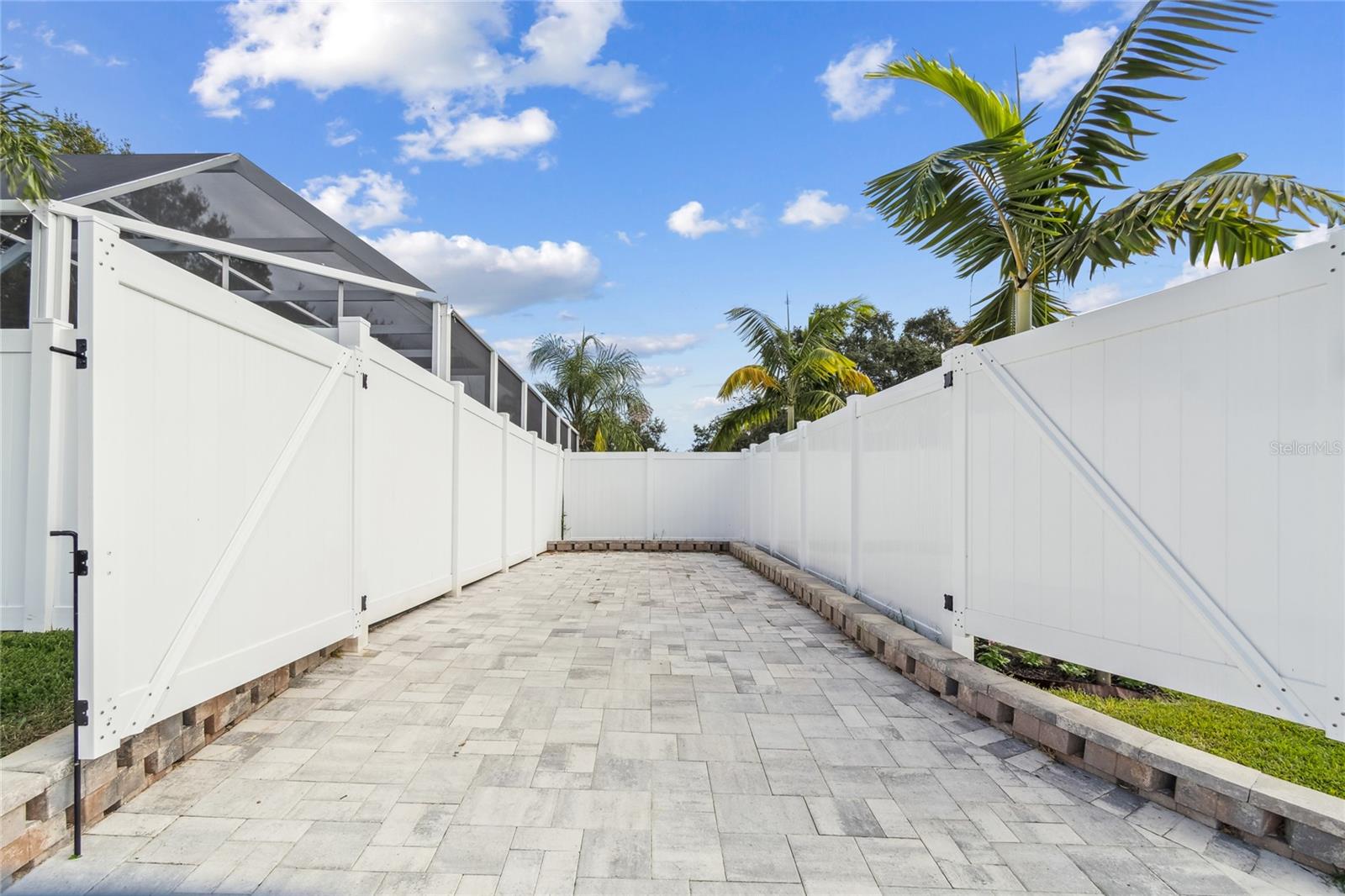 WESTGATE MANOR 1ST ADD - Residential