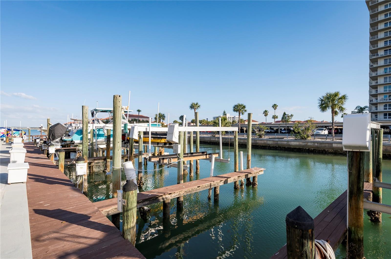 HARBOUR THE CONDO - Residential