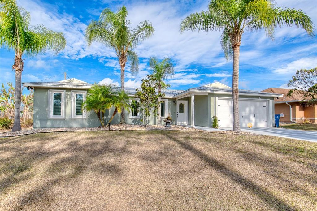 Photo of 917 Stage Street, Palm Bay, FL 32909 (MLS # V4946827)