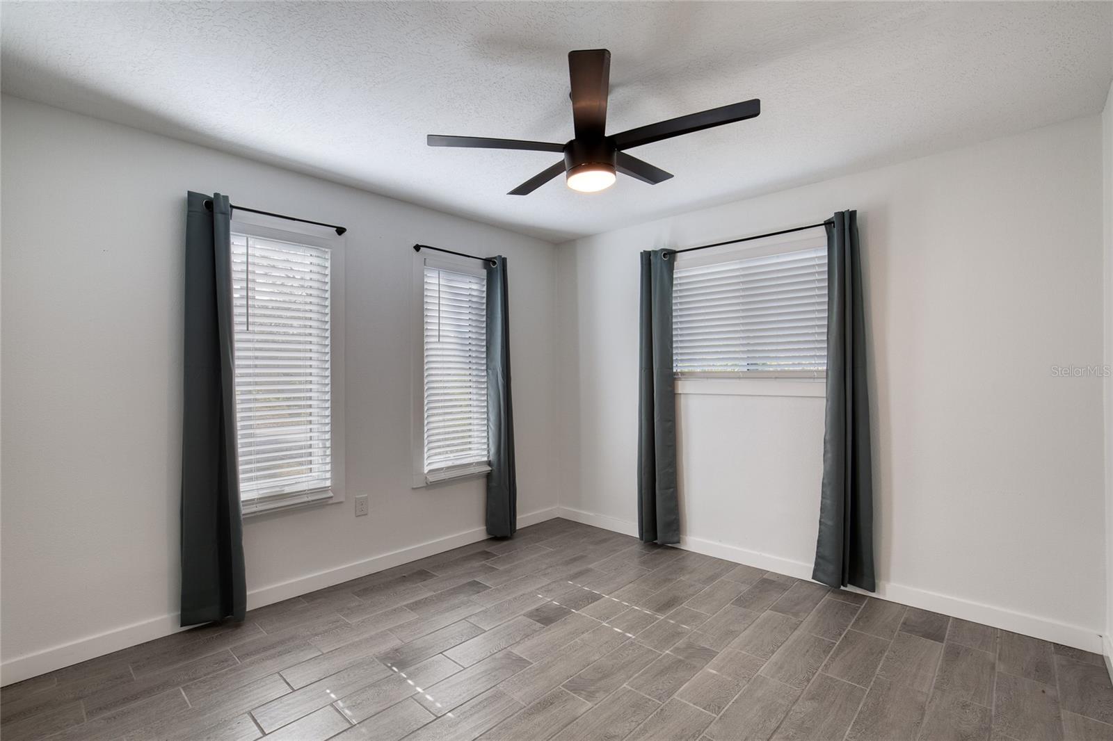 PORT MALABAR UNIT 17 - Residential