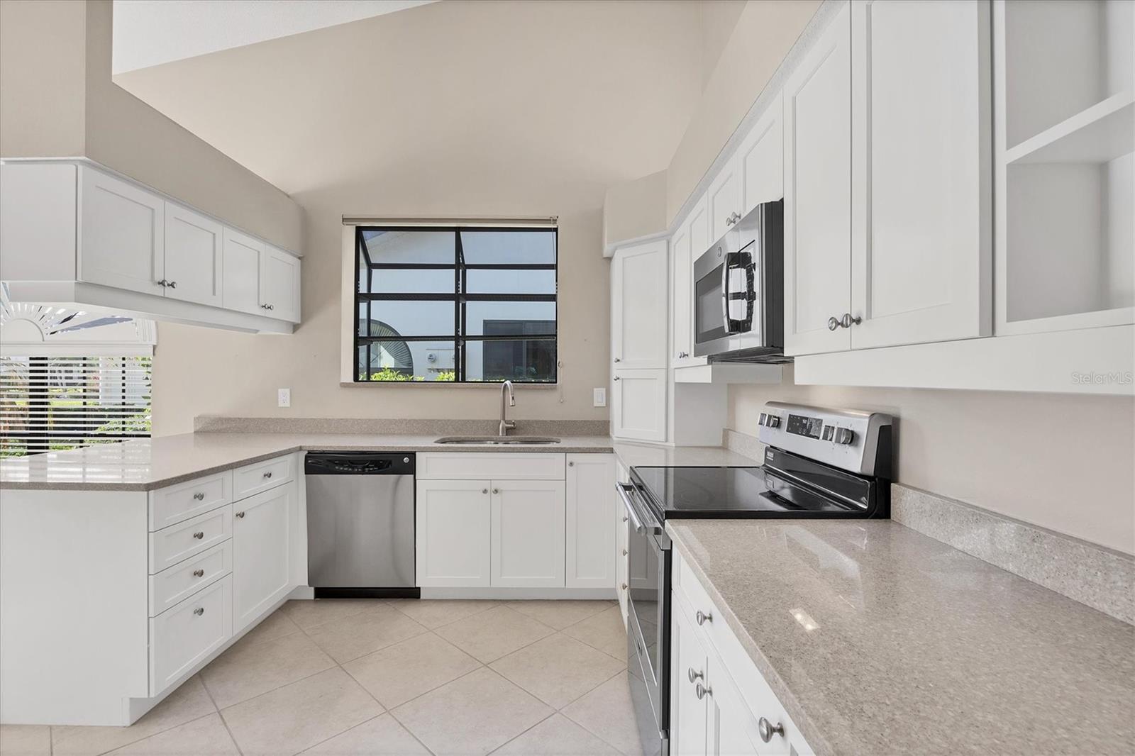 PRESTANCIA - Residential