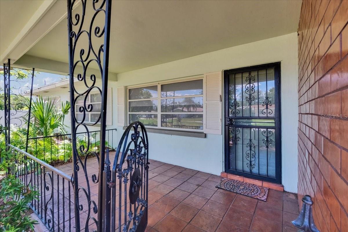 1530 ERIN LANE
