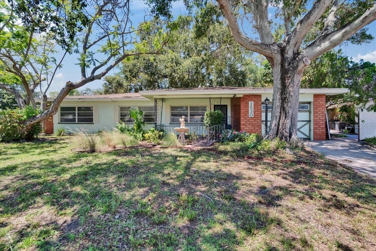 1530 ERIN LANE