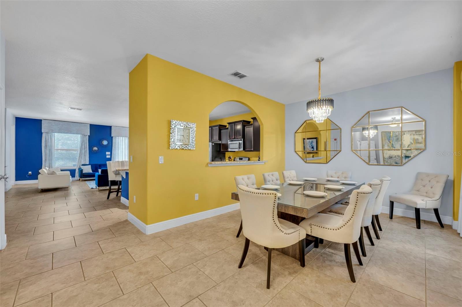 4209 OAKVIEW DRIVE