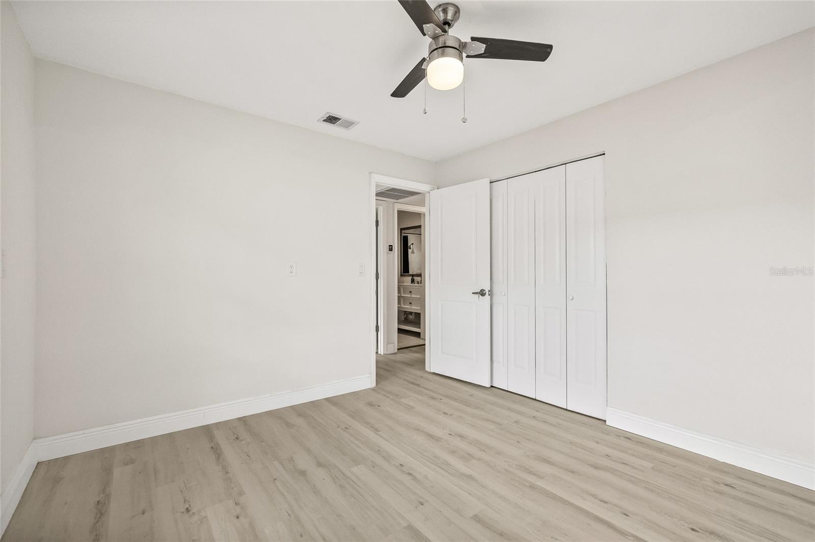 SHORE ACRES BAYOU GRANDE SEC - Residential