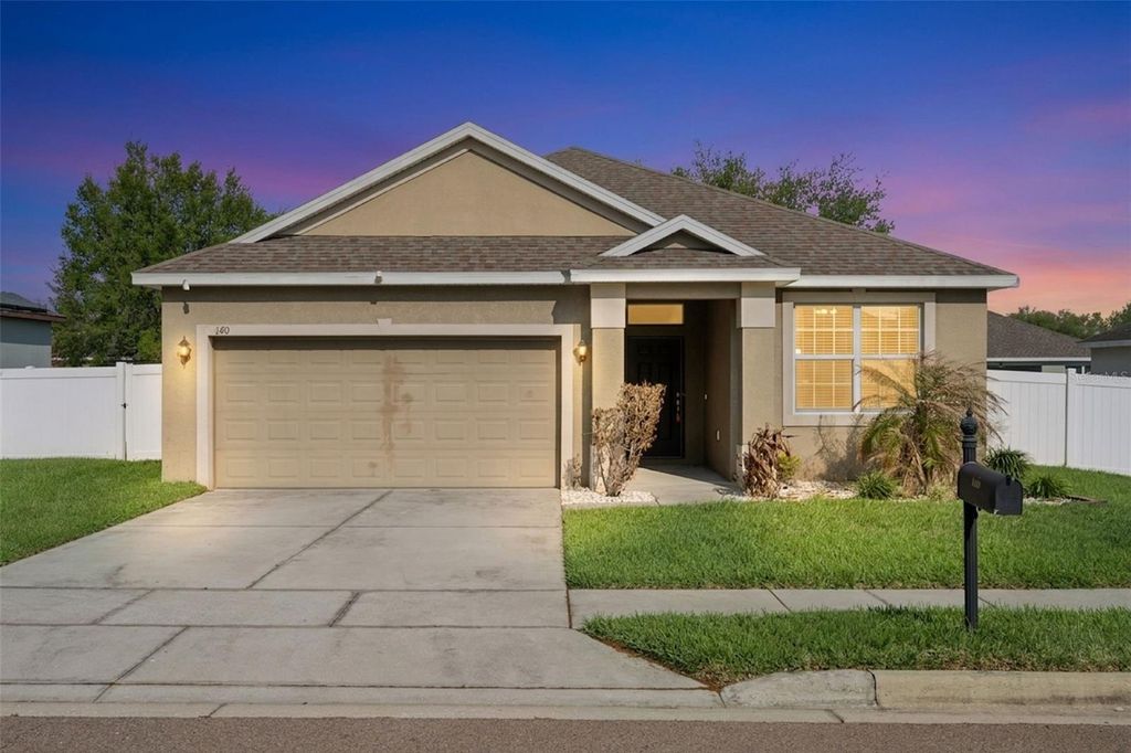 Photo of 140 Highland Meadows Street, Davenport, FL 33837 (MLS # O6391981)