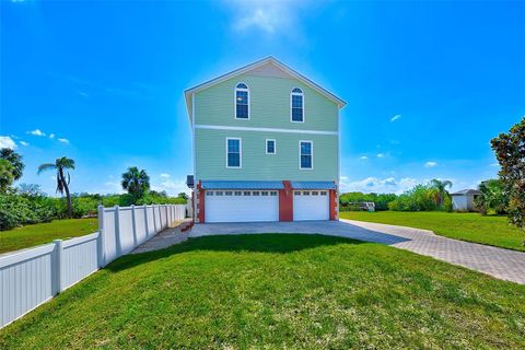 A home in TAMPA