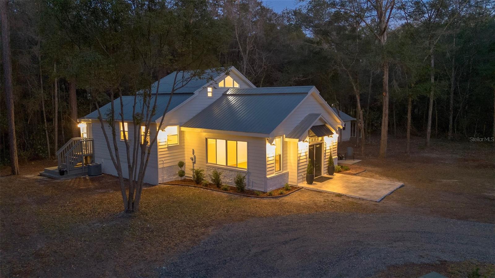 NORTH PINE RANCHETTES - Residential