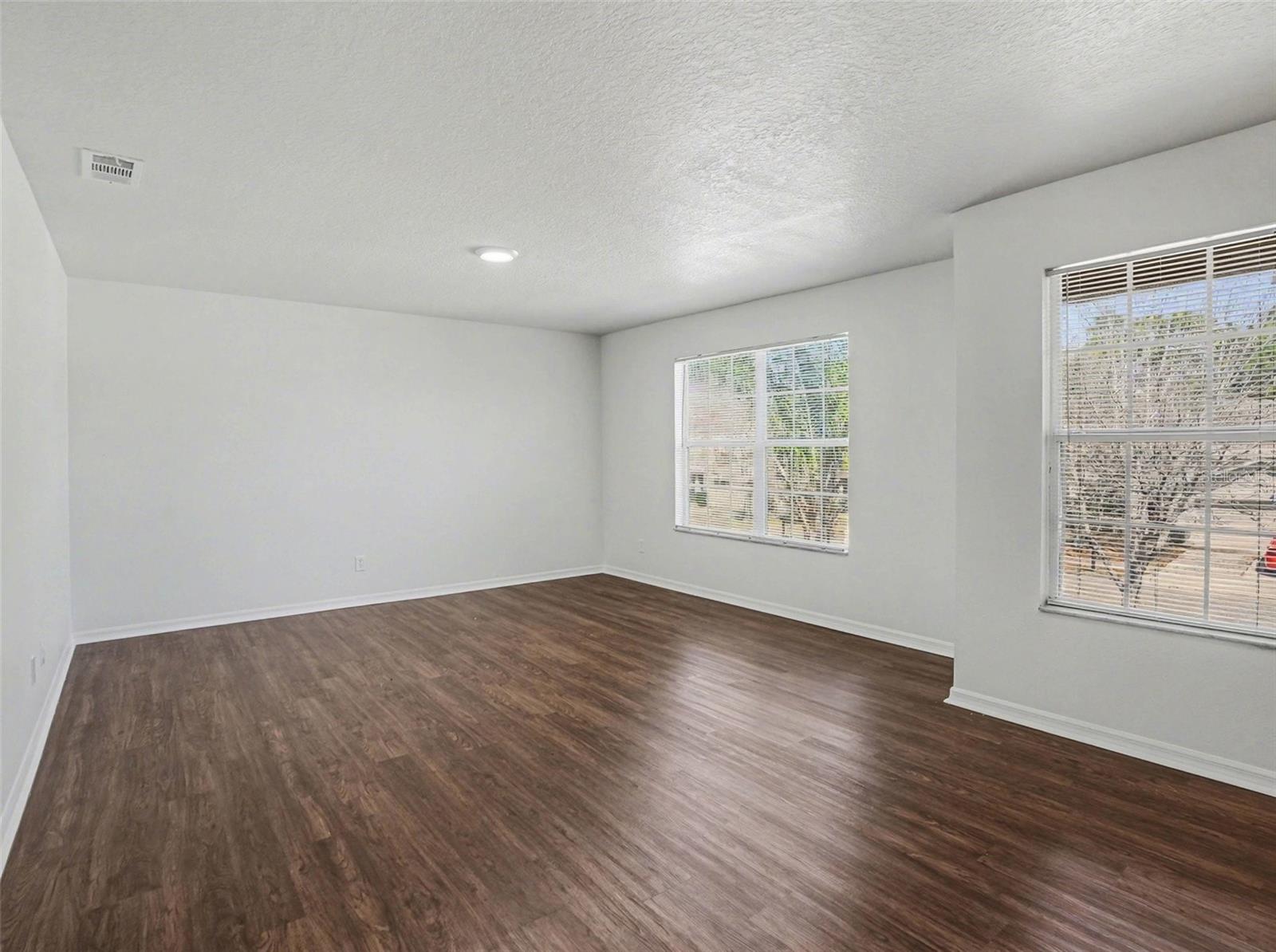 WATERFORD TRLS PH 02 - Residential