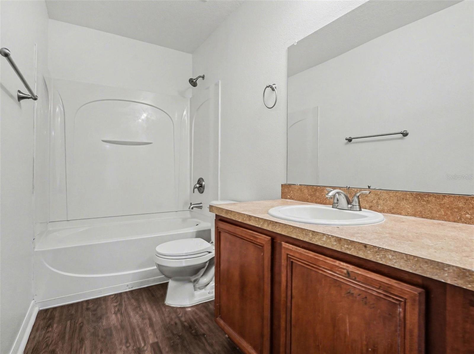 WATERFORD TRLS PH 02 - Residential