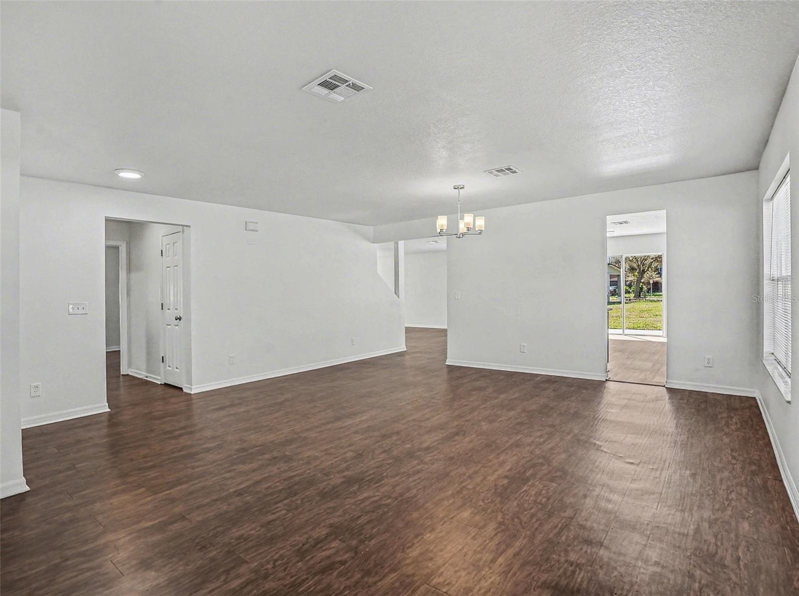 WATERFORD TRLS PH 02 - Residential