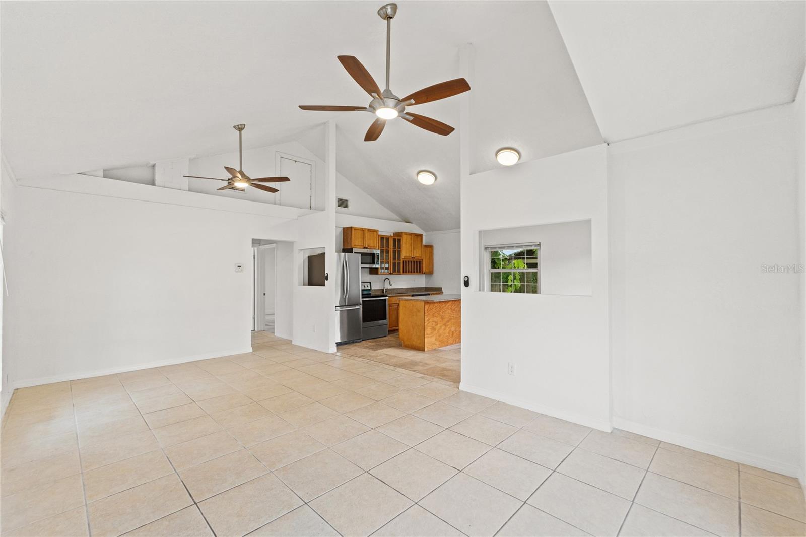 RIVIERA SUB - Residential Lease