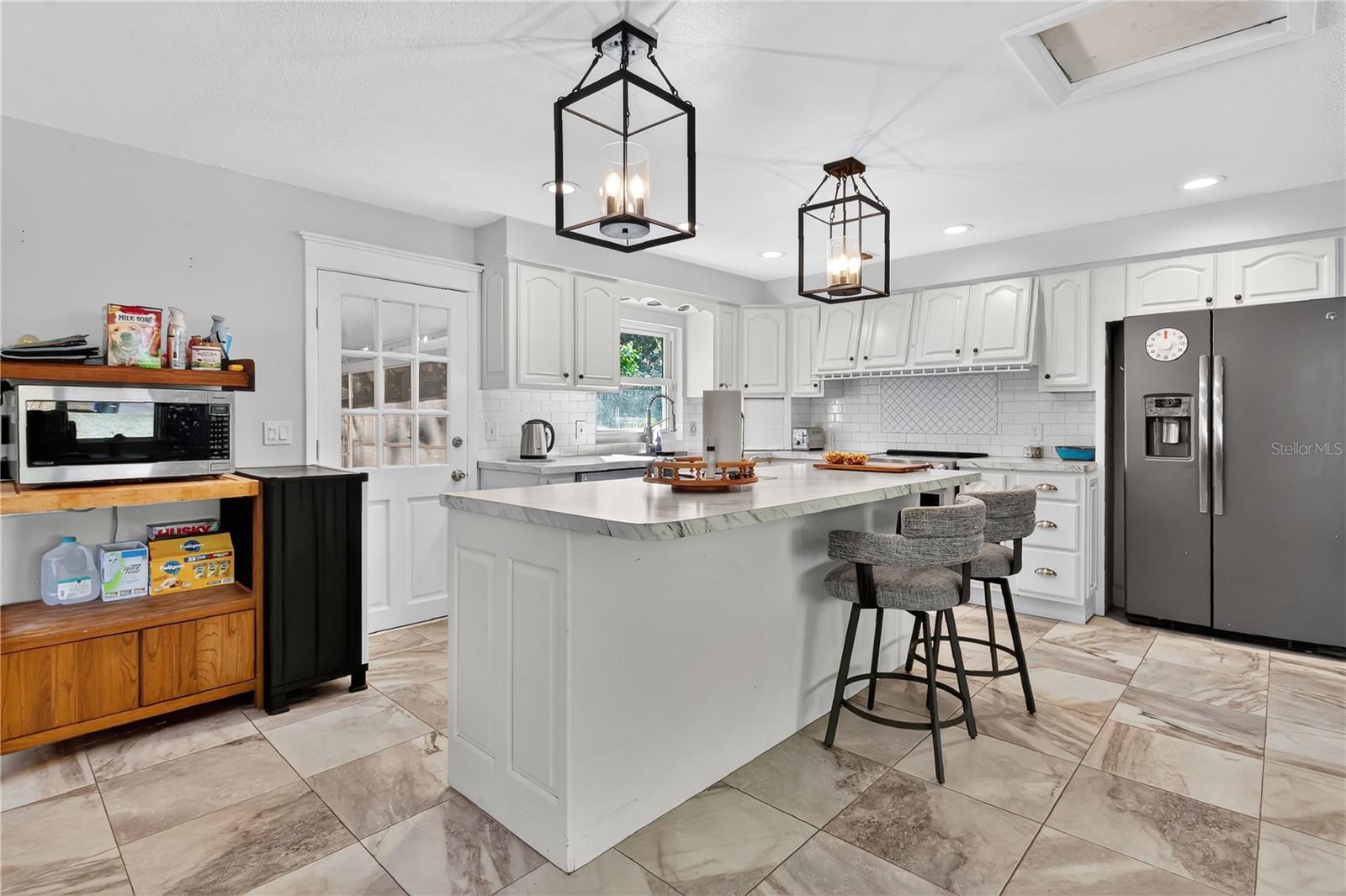 LAKE MENDELIN ESTATES - Residential