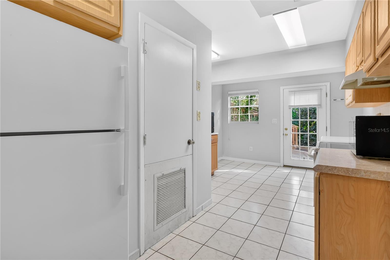 LAKE MENDELIN ESTATES - Residential