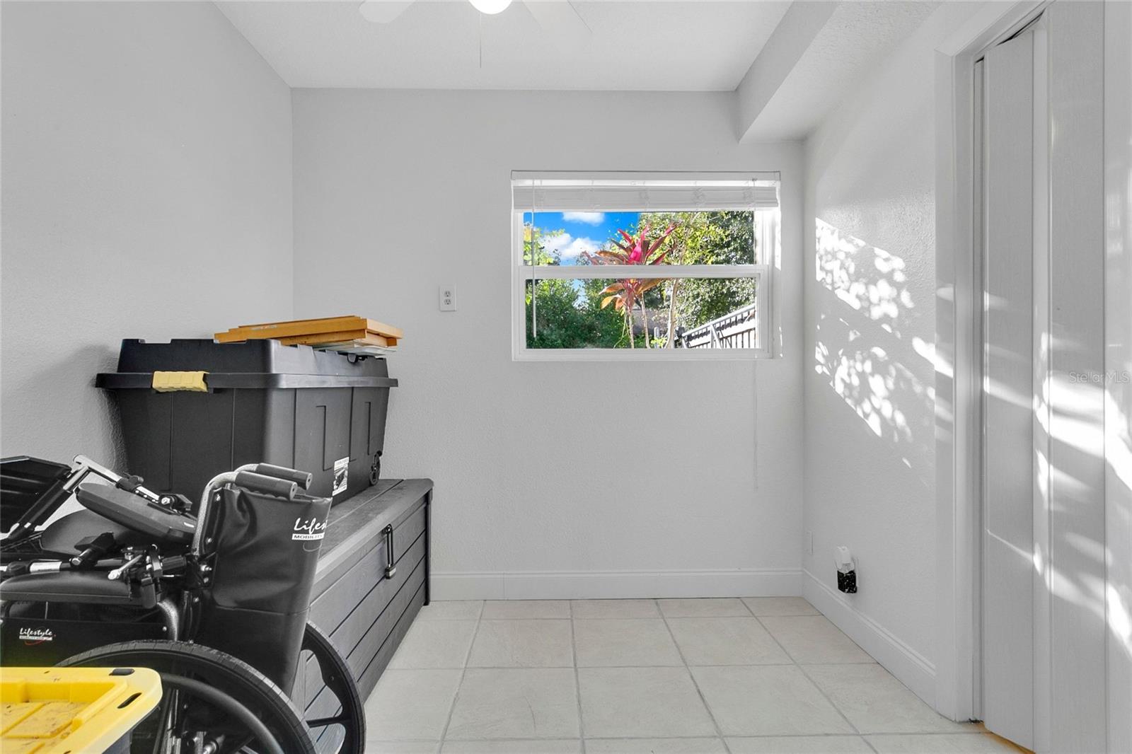 LAKE MENDELIN ESTATES - Residential