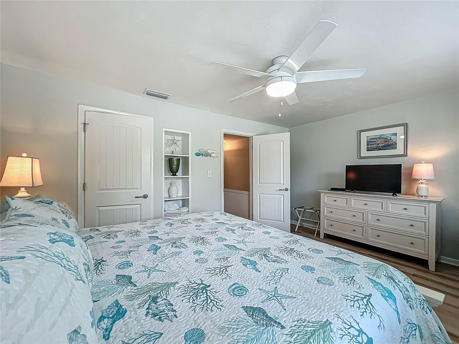 ONE CONDO - Residential