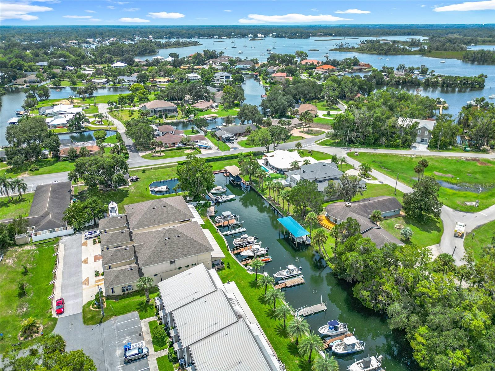 ONE CONDO - Residential