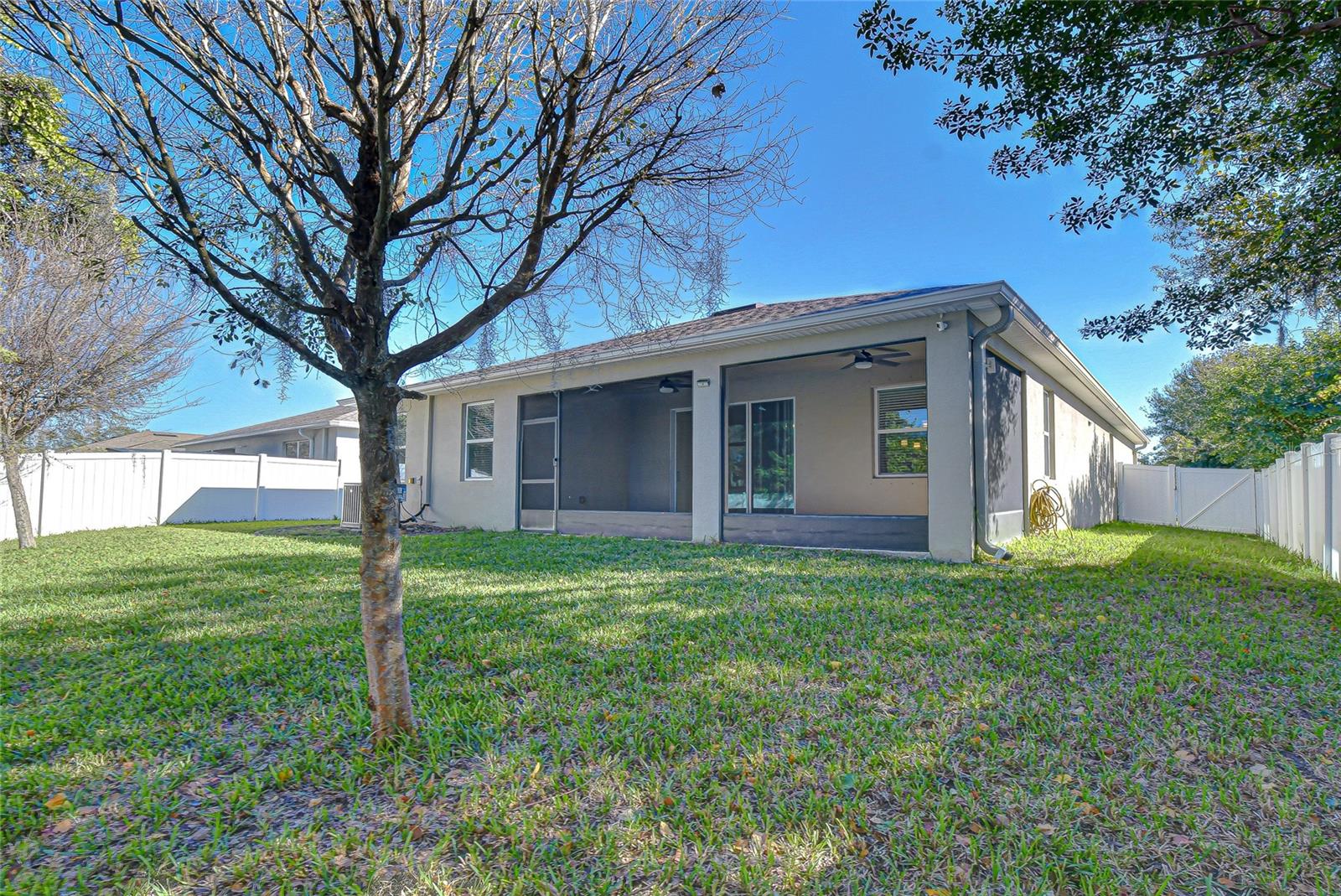 RIVERVIEW MEADOWS - Residential