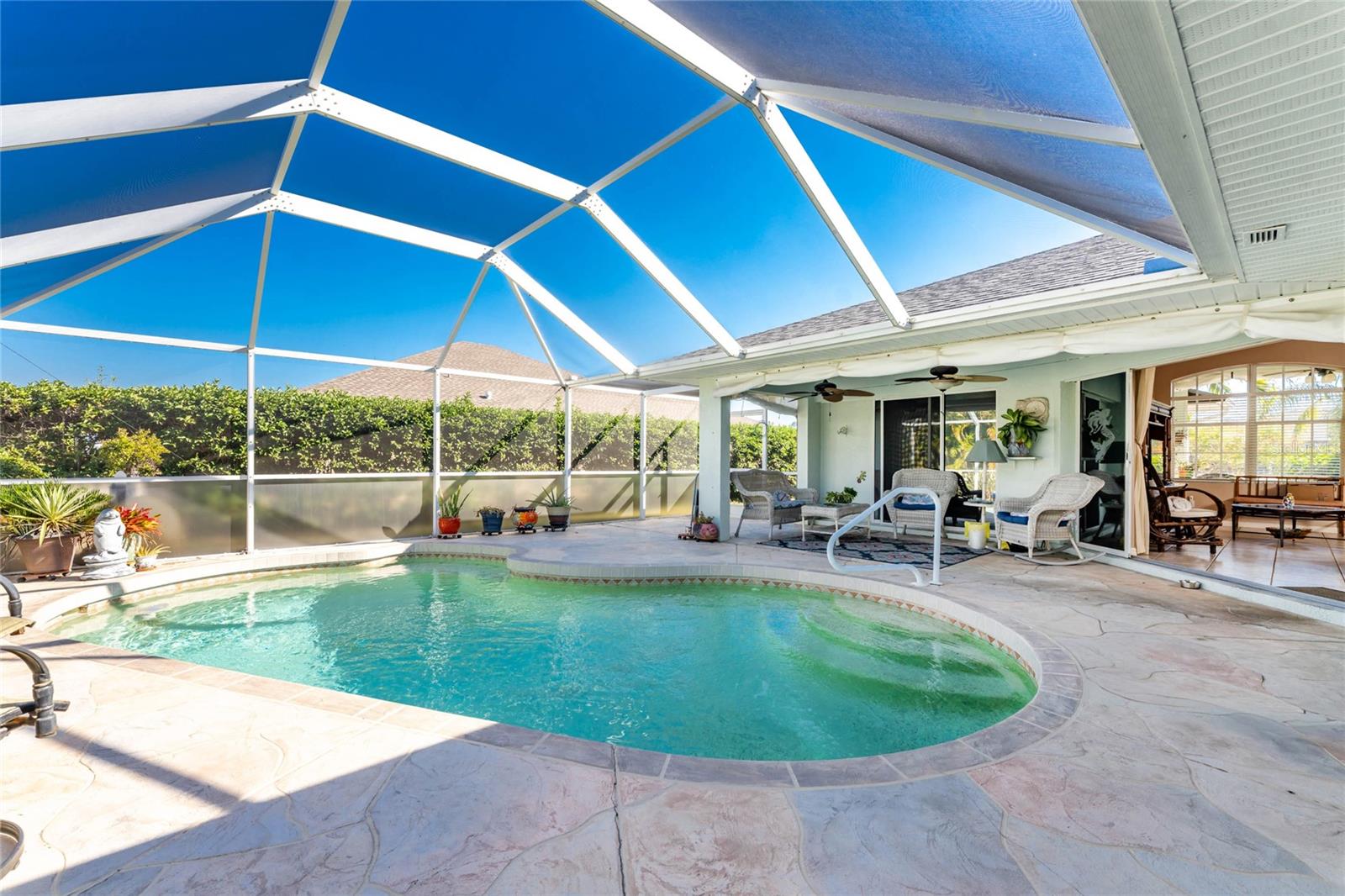 ROTONDA WHITE MARSH - Residential