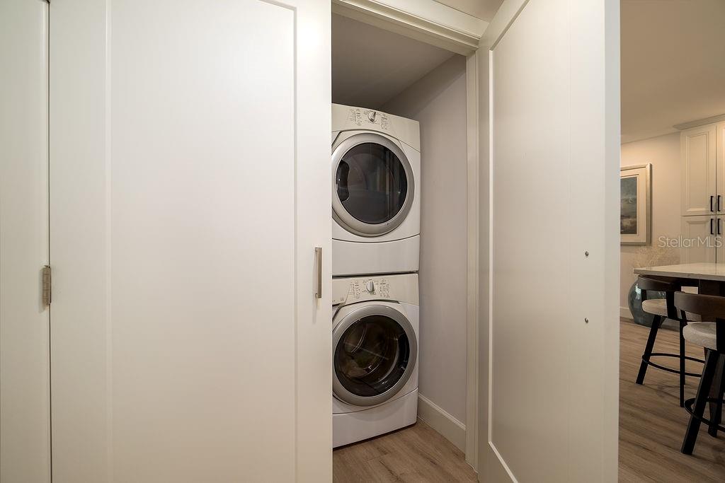 RUNAWAY BAY - Residential