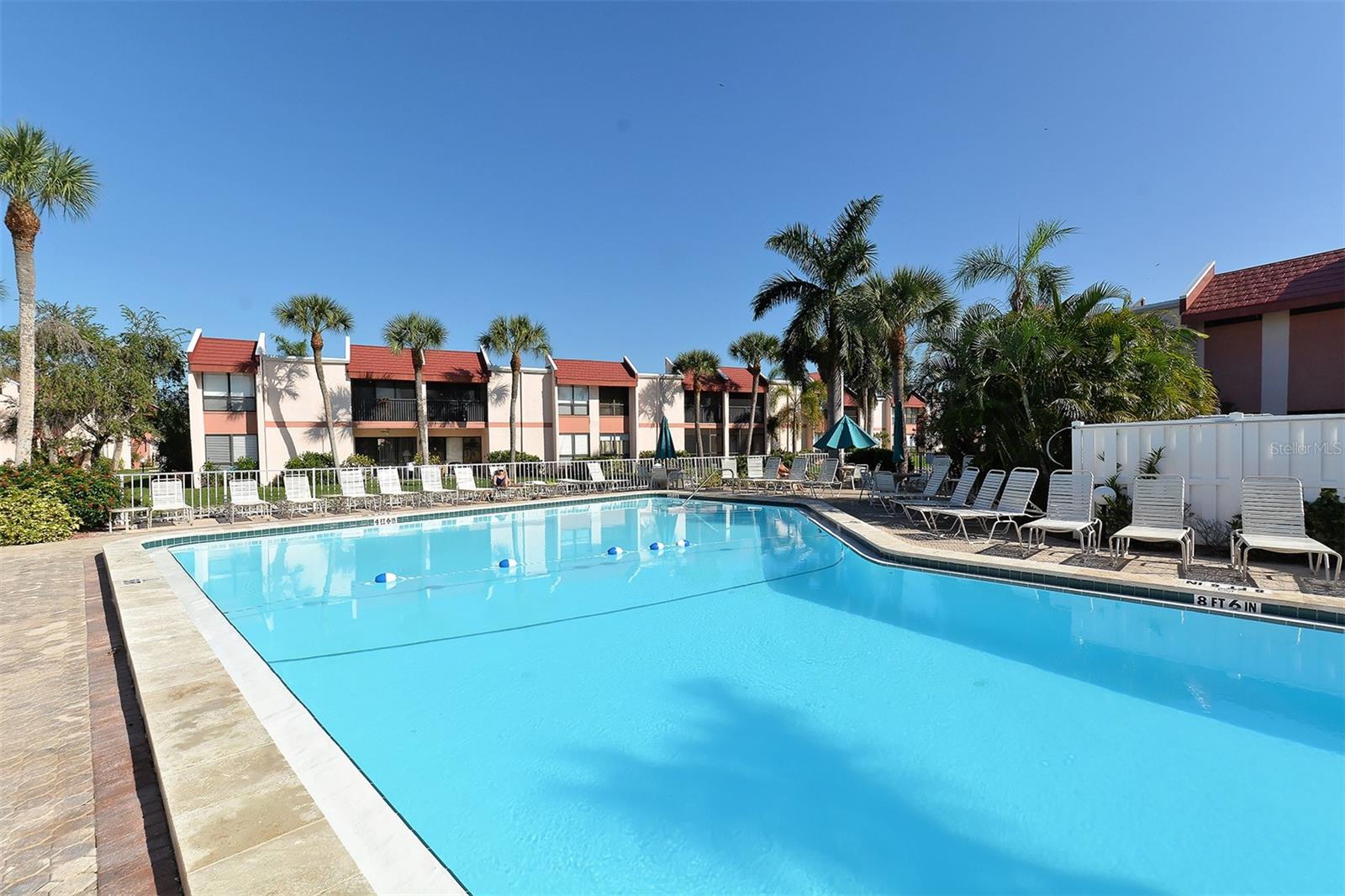 RUNAWAY BAY - Residential